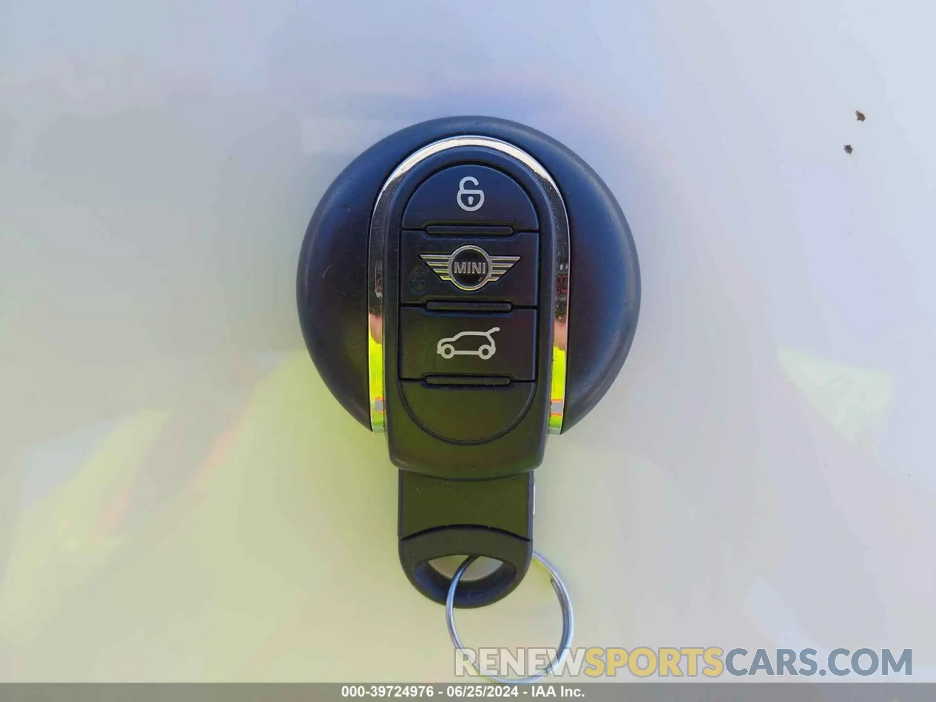 11 Photograph of a damaged car WMWXU1C59K2F81750 MINI HARDTOP 2019