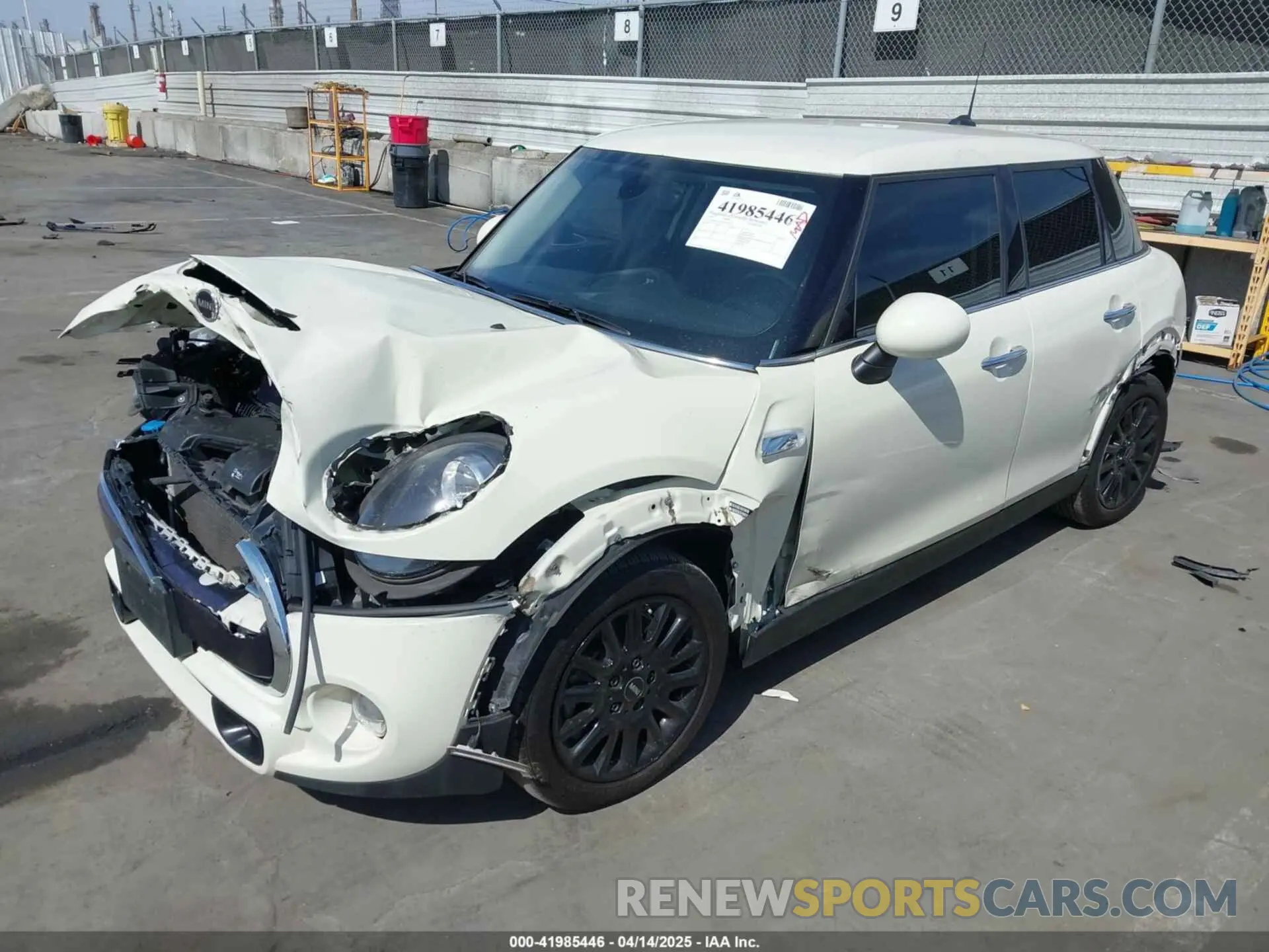 2 Photograph of a damaged car WMWXU3C51K2H87205 MINI HARDTOP 2019
