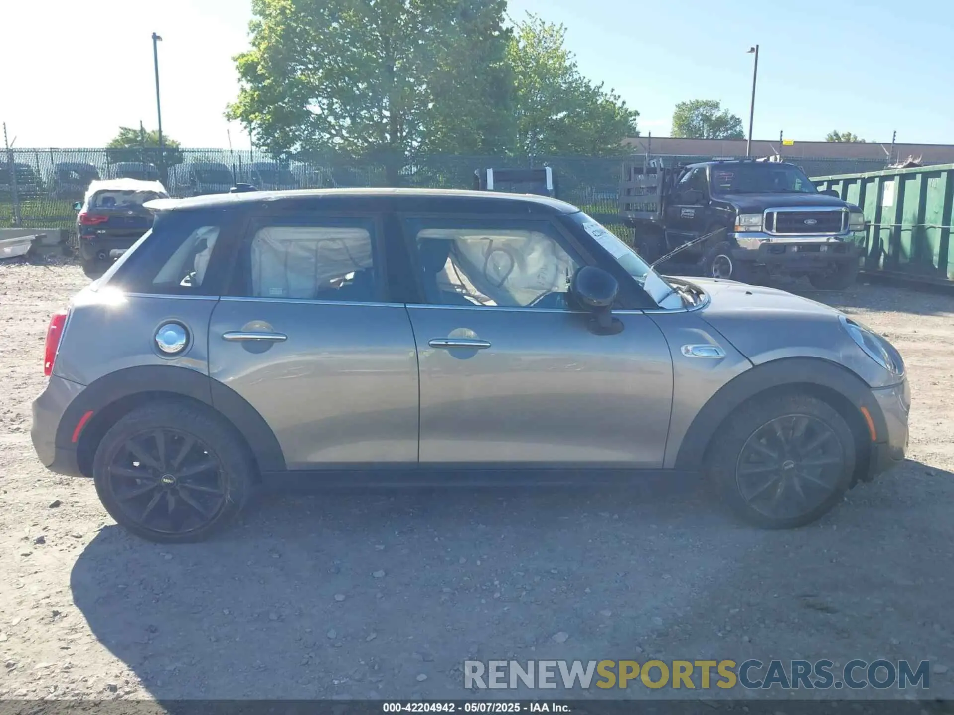 12 Фотография поврежденного автомобиля WMWXU3C52K2H87326 MINI HARDTOP 2019
