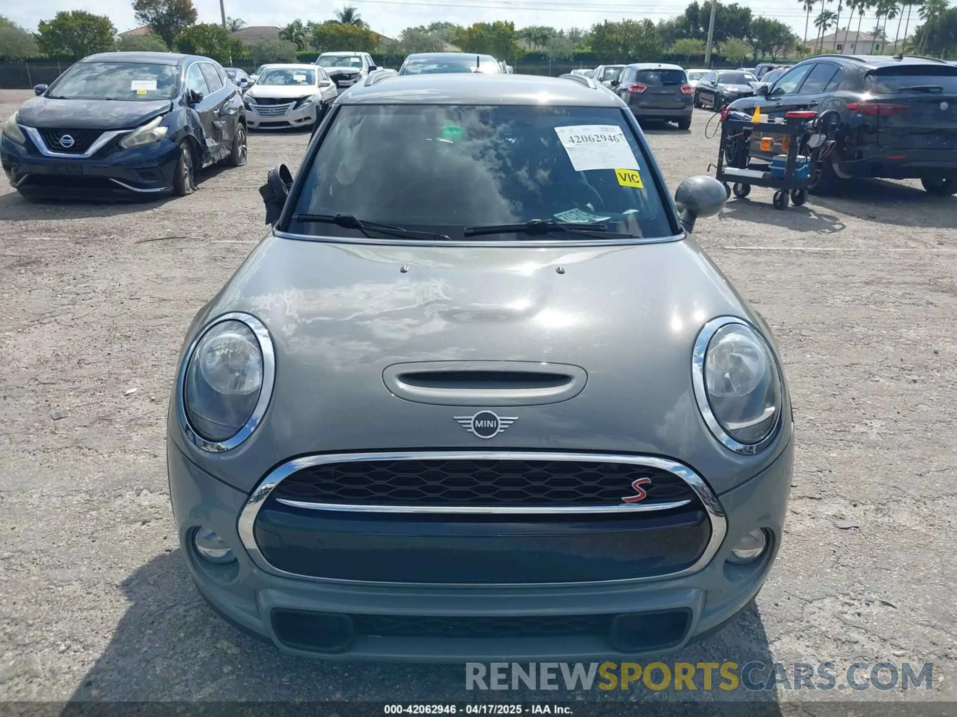 12 Фотография поврежденного автомобиля WMWXU3C53K2H88615 MINI HARDTOP 2019