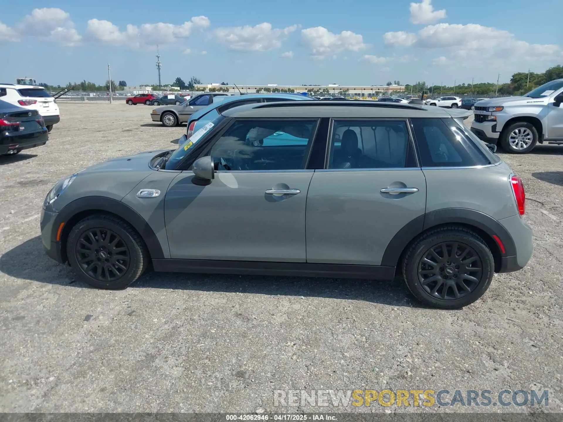 14 Фотография поврежденного автомобиля WMWXU3C53K2H88615 MINI HARDTOP 2019