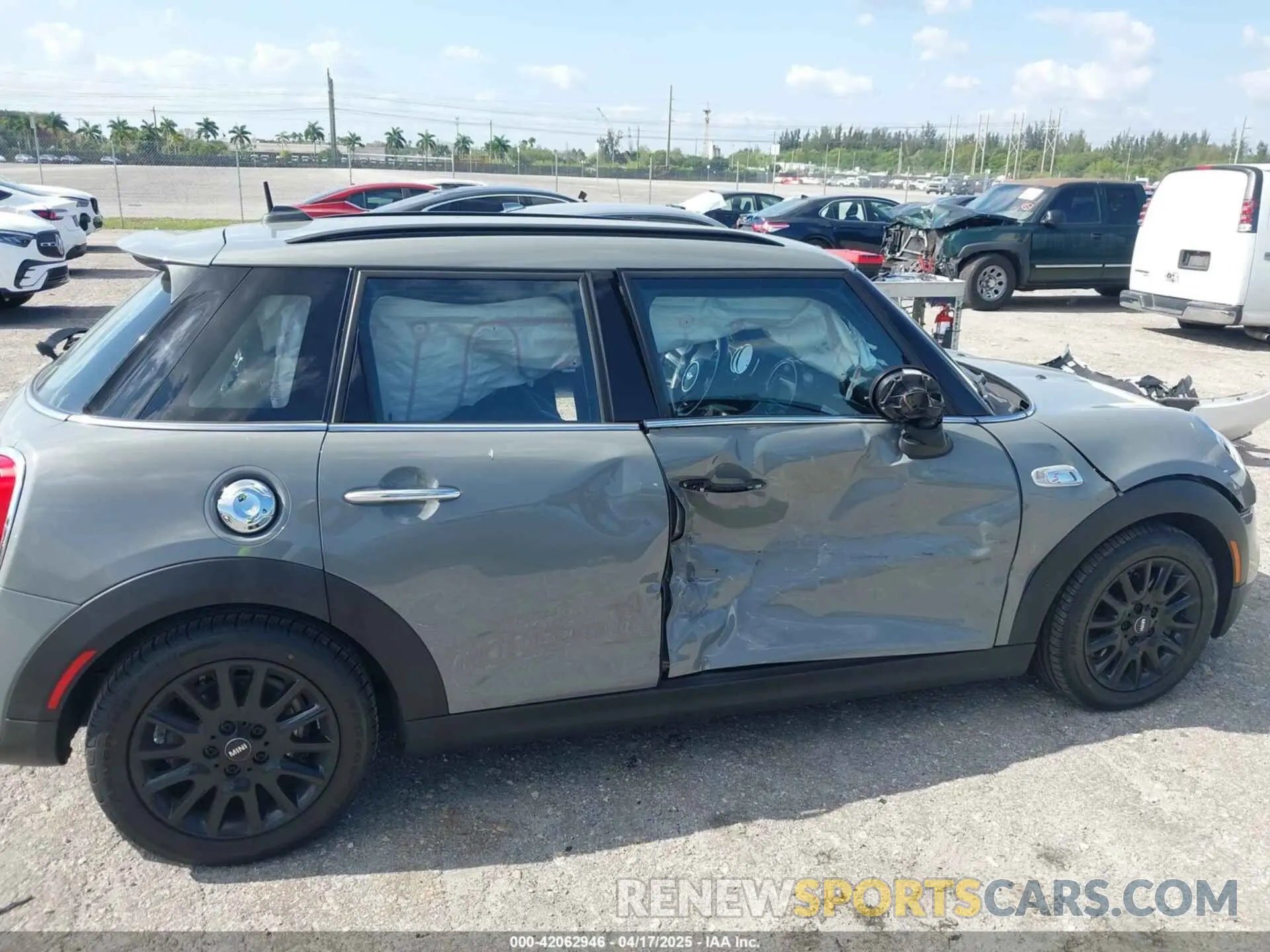 6 Фотография поврежденного автомобиля WMWXU3C53K2H88615 MINI HARDTOP 2019