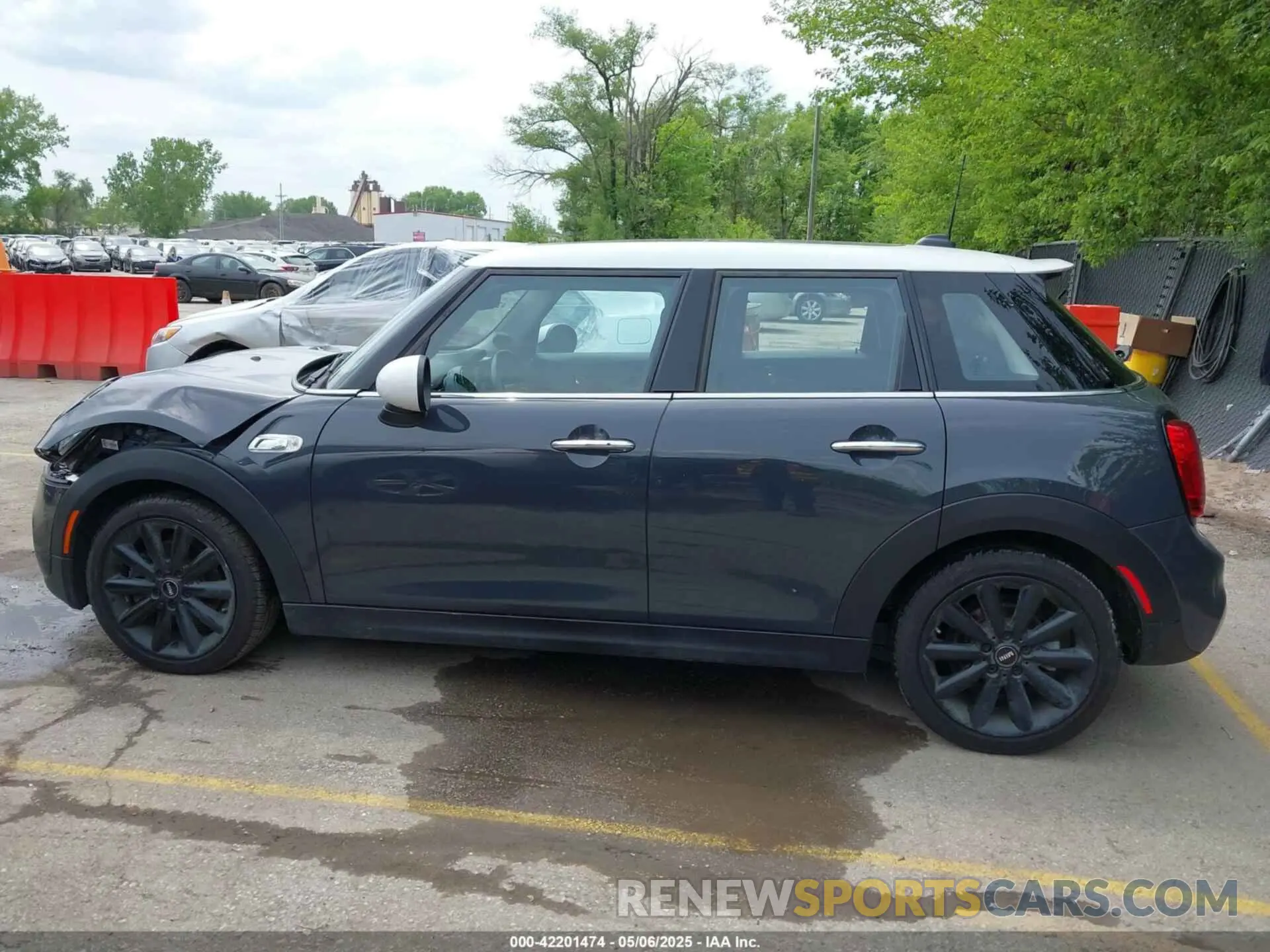 14 Photograph of a damaged car WMWXU3C54K2H86856 MINI HARDTOP 2019
