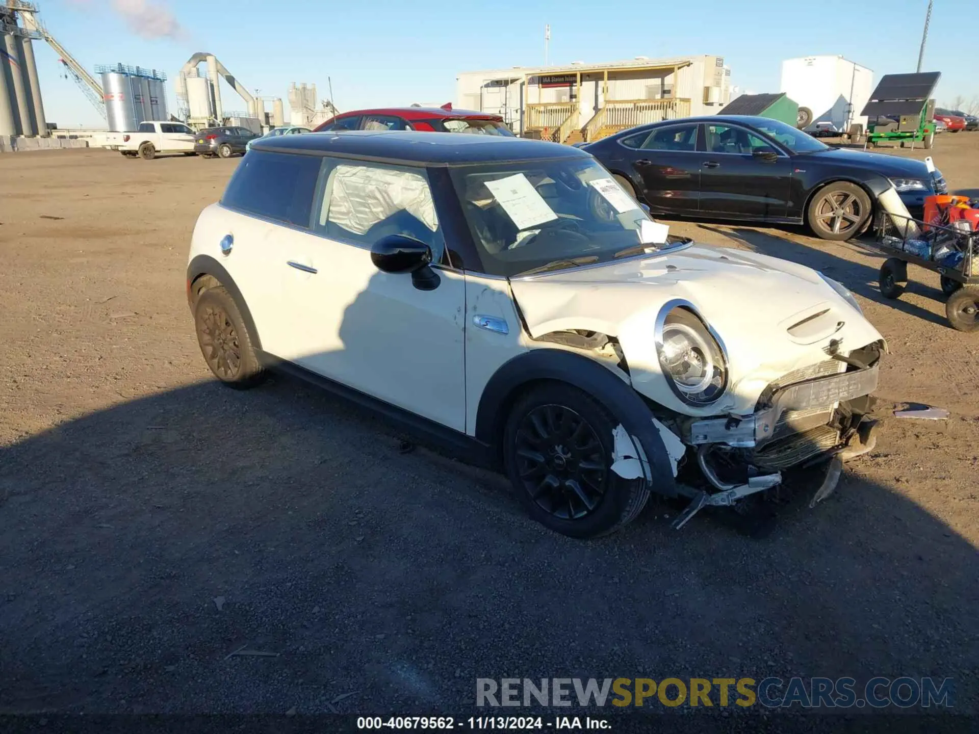 1 Фотография поврежденного автомобиля WMWXR5C00L2L49498 MINI HARDTOP 2020
