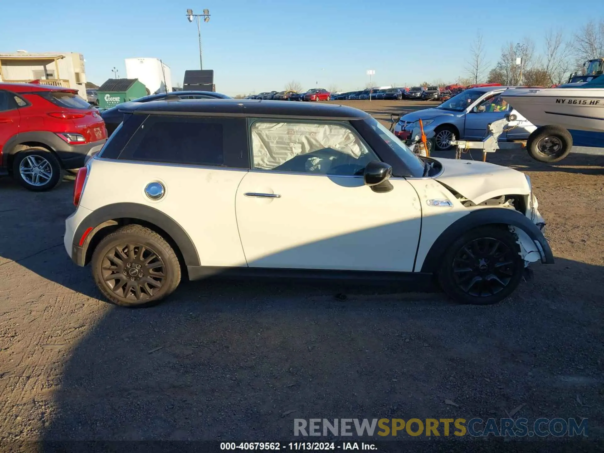 13 Фотография поврежденного автомобиля WMWXR5C00L2L49498 MINI HARDTOP 2020