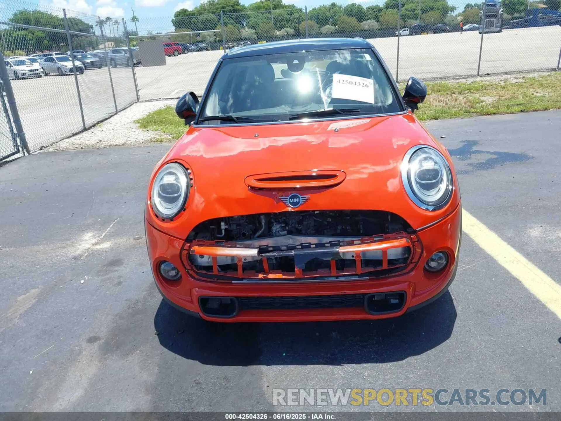 6 Фотография поврежденного автомобиля WMWXU9C05L2L88707 MINI HARDTOP 2020