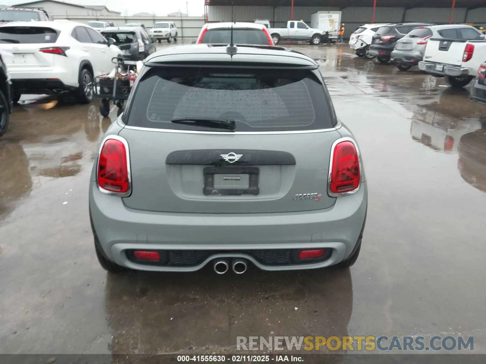 16 Фотография поврежденного автомобиля WMWXR5C06M2P01758 MINI HARDTOP 2021
