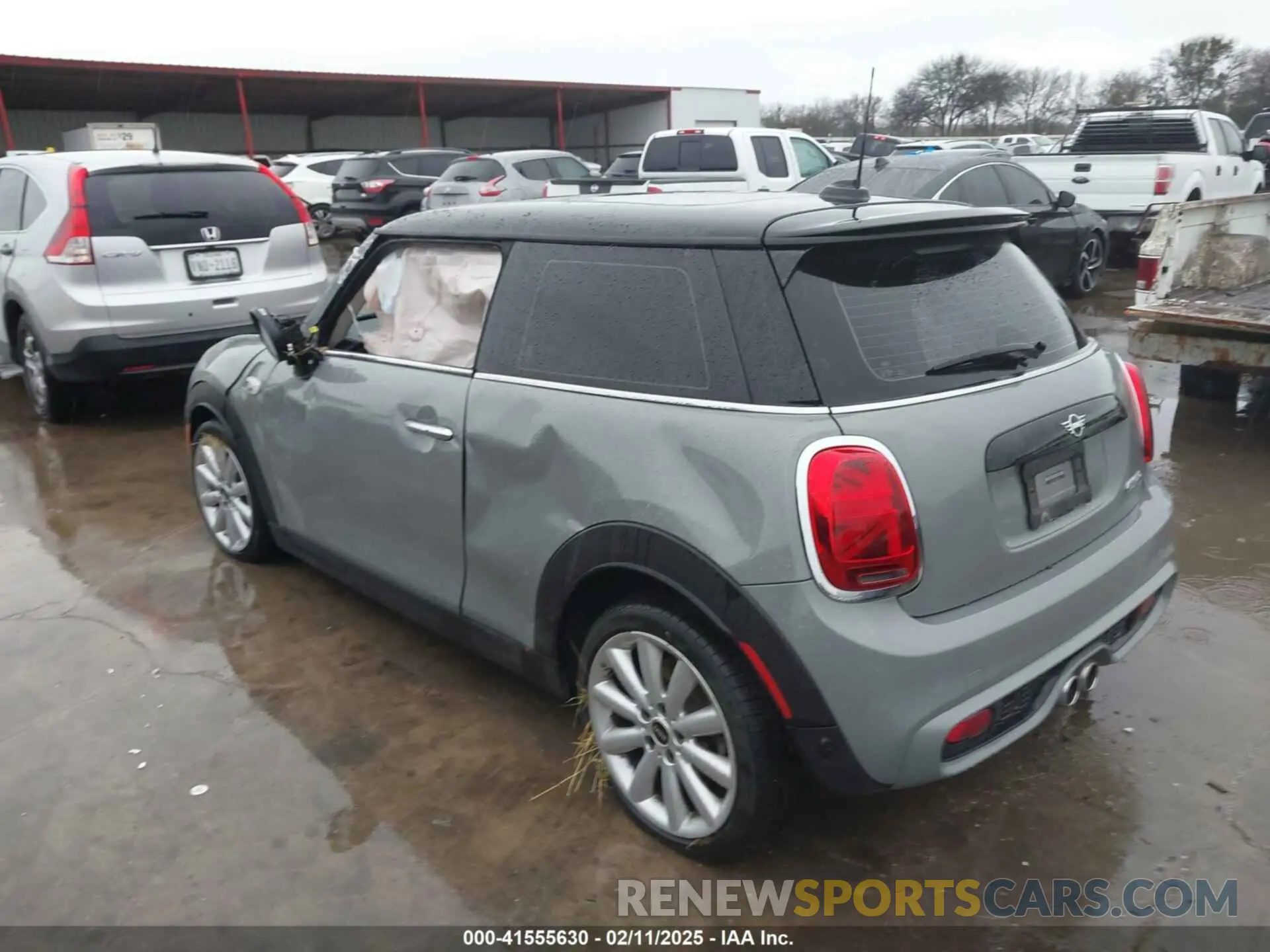 3 Фотография поврежденного автомобиля WMWXR5C06M2P01758 MINI HARDTOP 2021