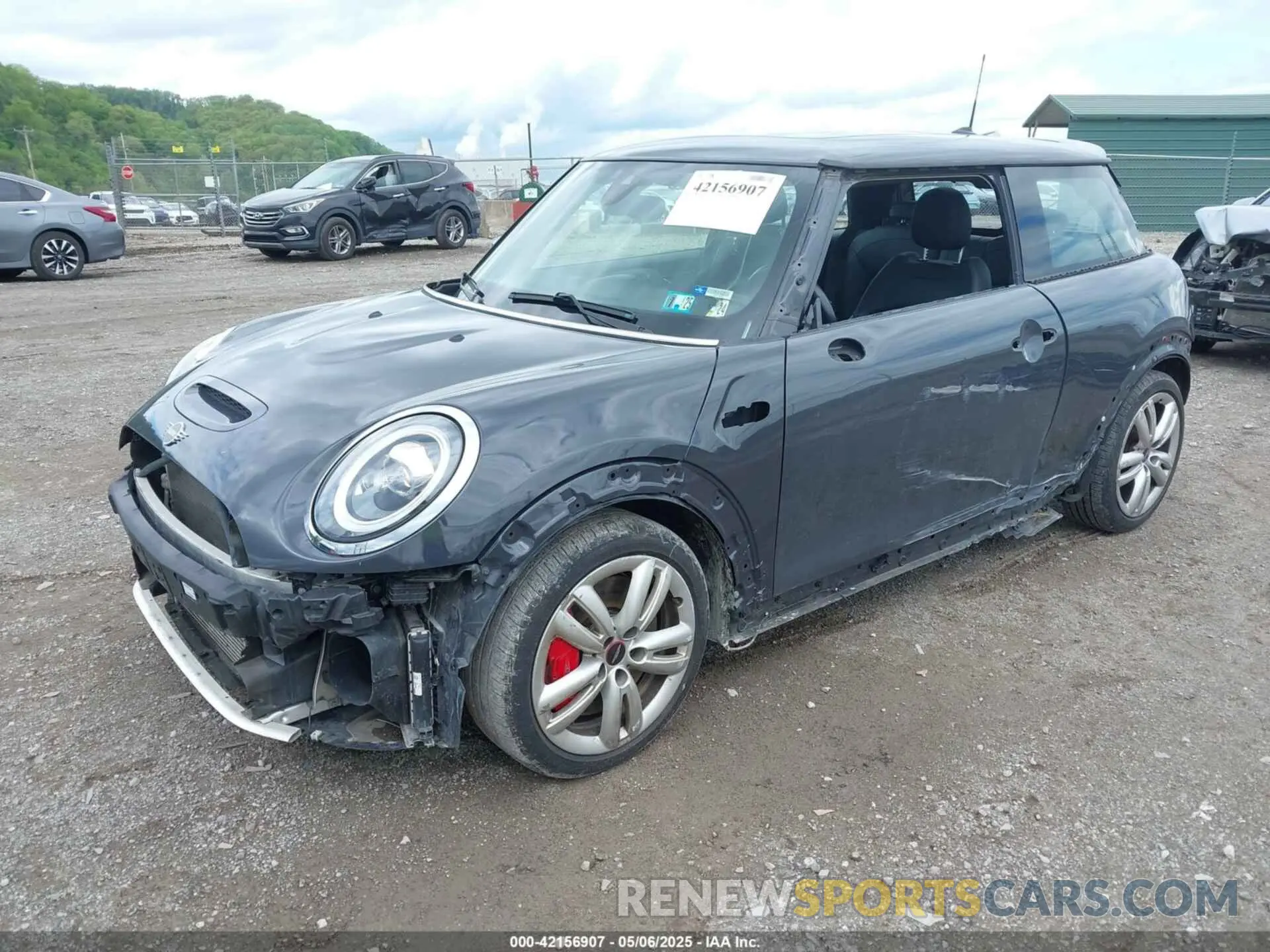 2 Фотография поврежденного автомобиля WMWXR9C00M2P18238 MINI HARDTOP 2021