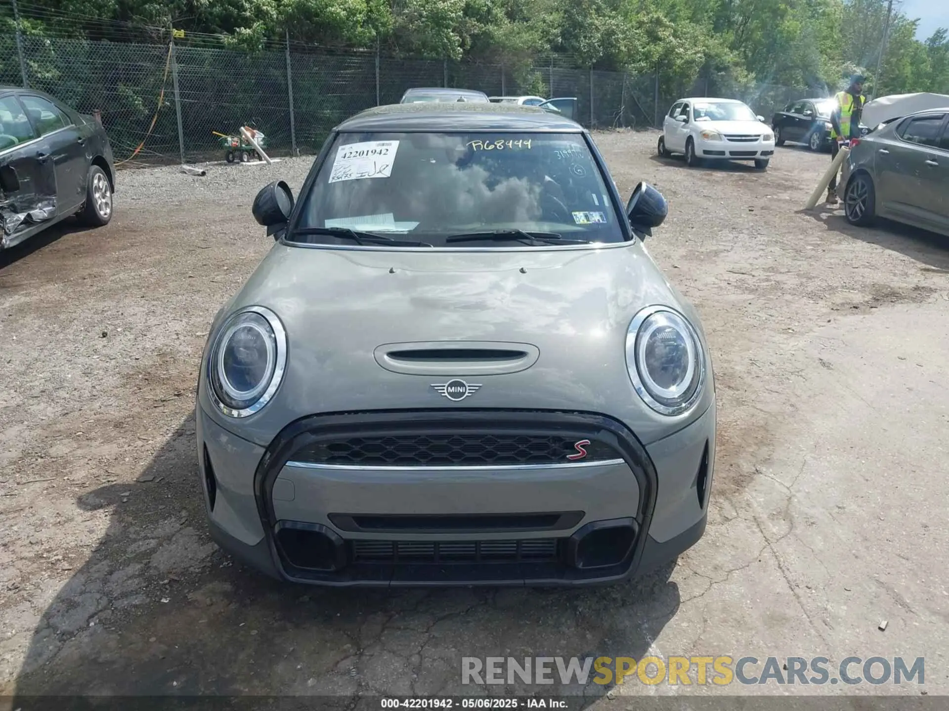 12 Фотография поврежденного автомобиля WMW53DH06N2R68444 MINI HARDTOP 2022