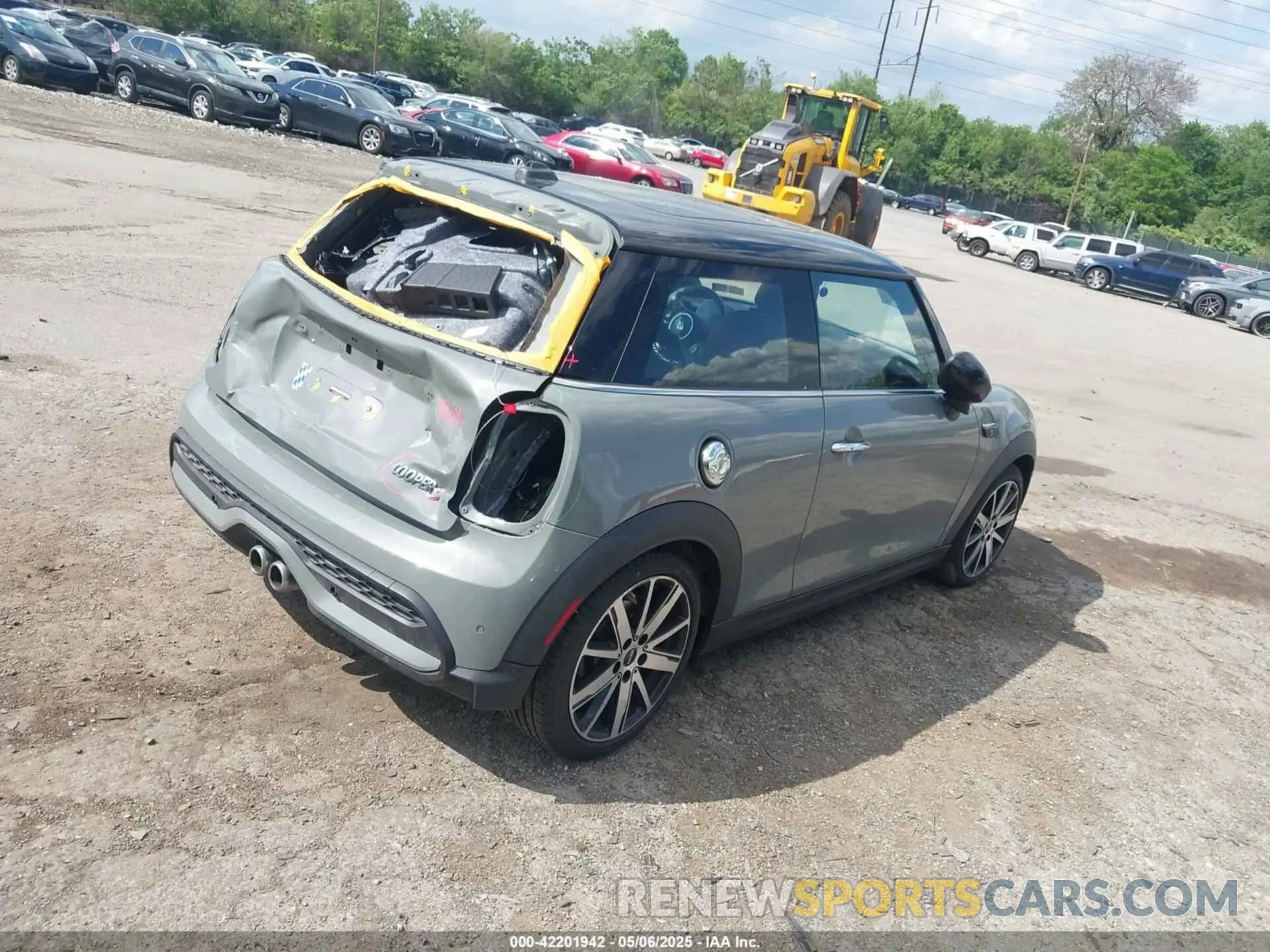 4 Фотография поврежденного автомобиля WMW53DH06N2R68444 MINI HARDTOP 2022