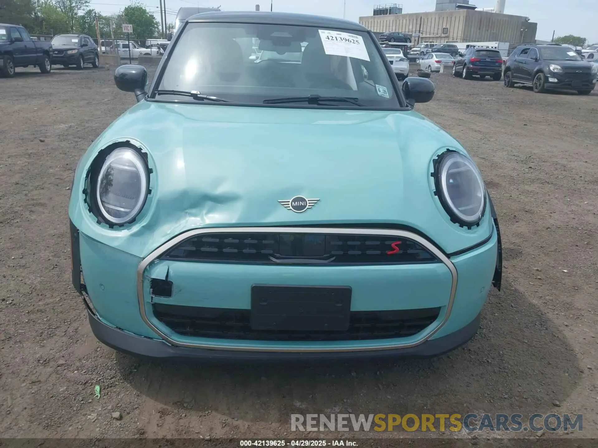 12 Photograph of a damaged car WMW23GD05S2W24870 MINI HARDTOP 2025