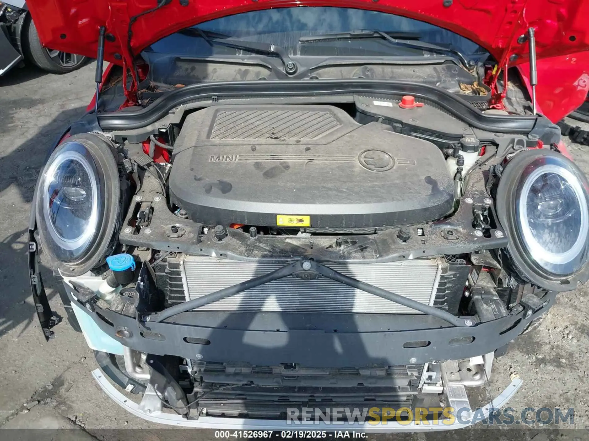 10 Фотография поврежденного автомобиля WMW13DJ08R2U82328 MINI SE HARDTOP 2024