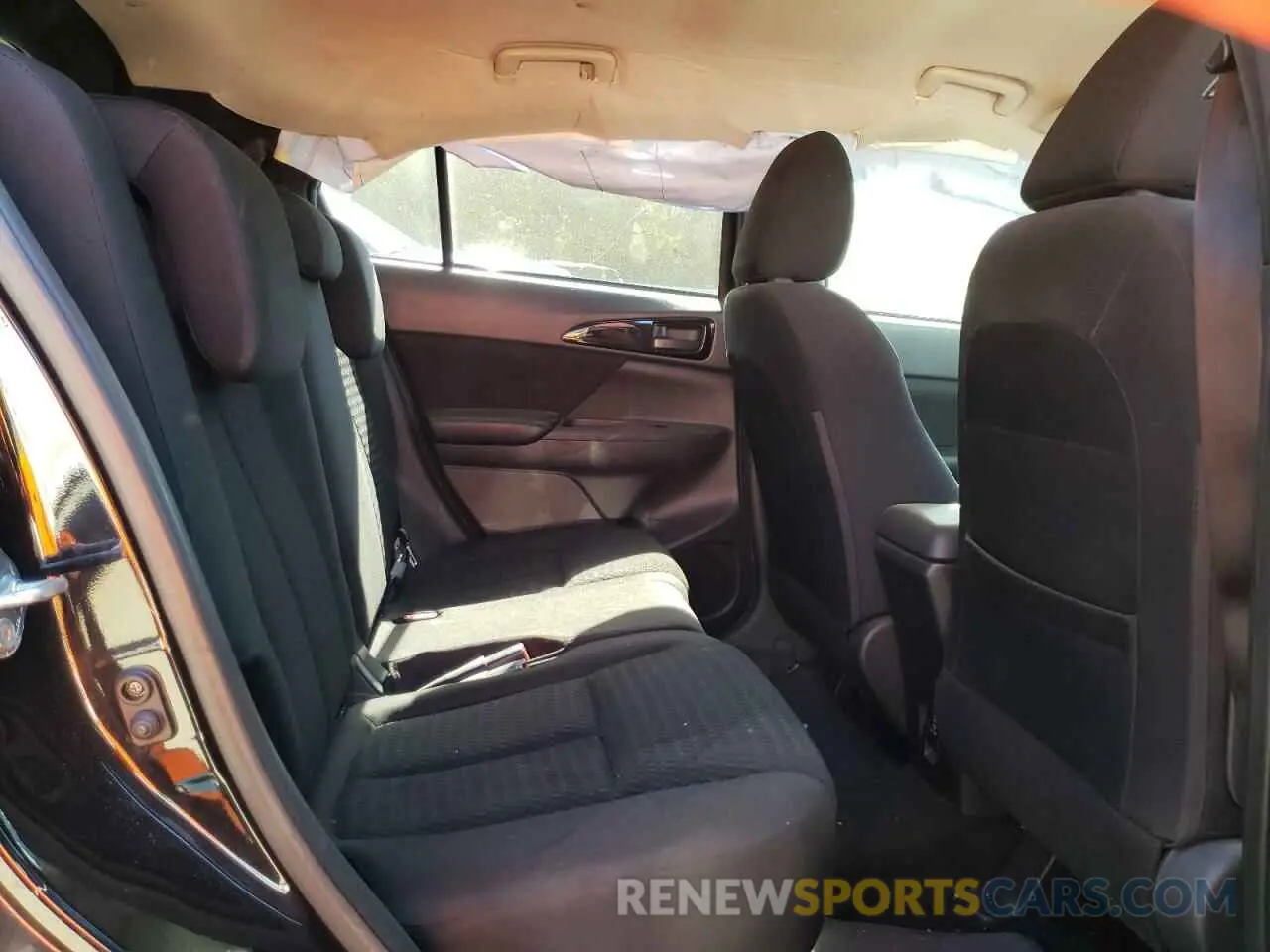 11 Photograph of a damaged car JA4AT3AA8KZ032465 MITSUBISHI ECLIPSE 2019