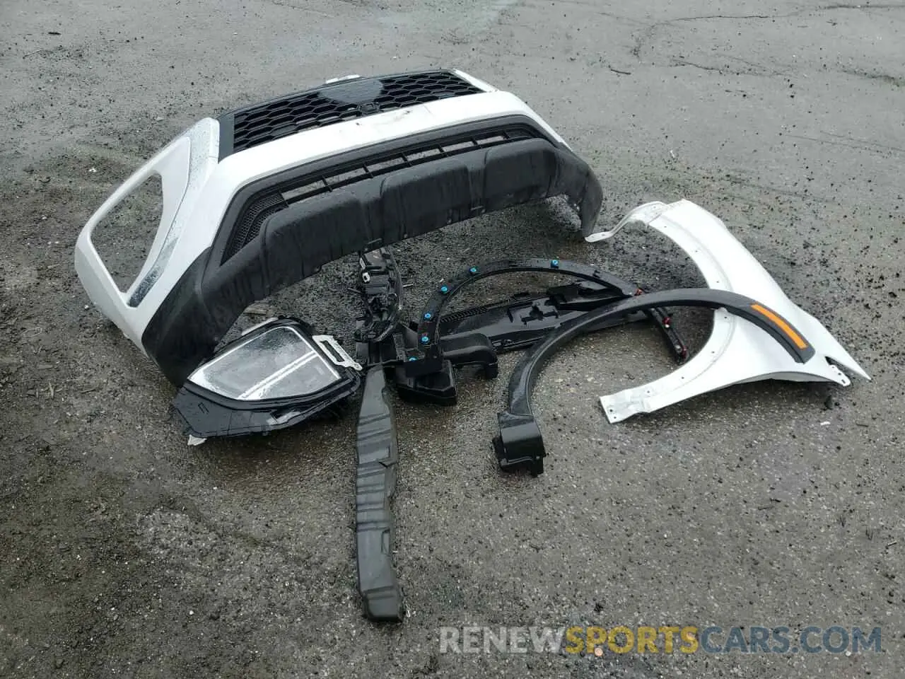13 Photograph of a damaged car JA4ATVAA1NZ061399 MITSUBISHI ECLIPSE 2022