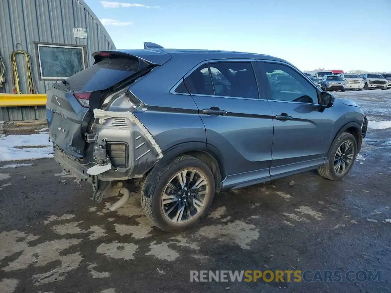 3 Фотография поврежденного автомобиля JA4ATWAA3PZ035637 MITSUBISHI ECLIPSE 2023