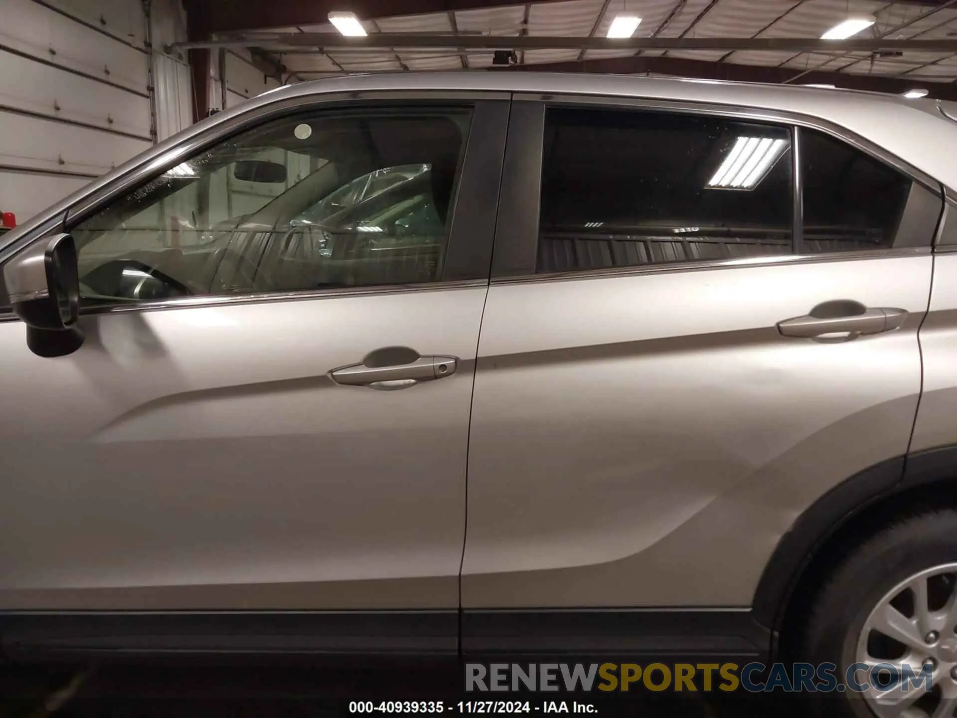 15 Фотография поврежденного автомобиля JA4AS3AA4KZ040260 MITSUBISHI ECLIPSE CROSS 2019