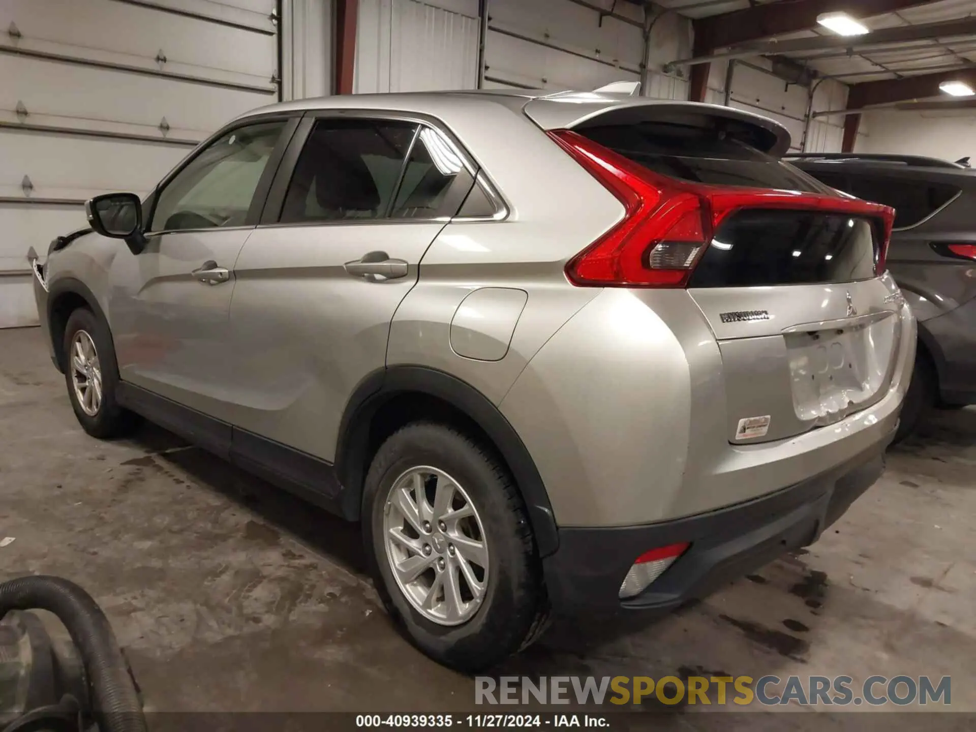 3 Фотография поврежденного автомобиля JA4AS3AA4KZ040260 MITSUBISHI ECLIPSE CROSS 2019