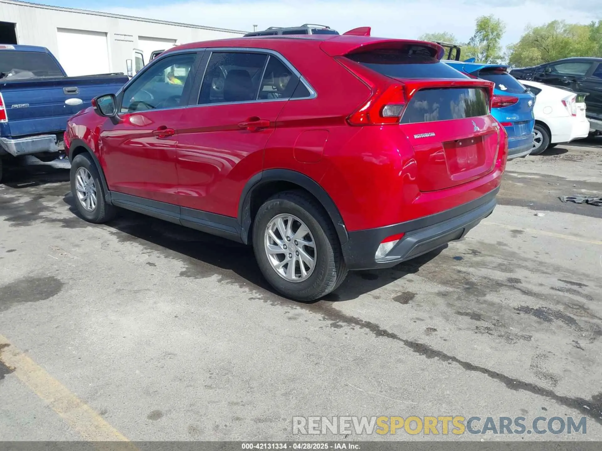 3 Фотография поврежденного автомобиля JA4AS3AA7KZ039698 MITSUBISHI ECLIPSE CROSS 2019