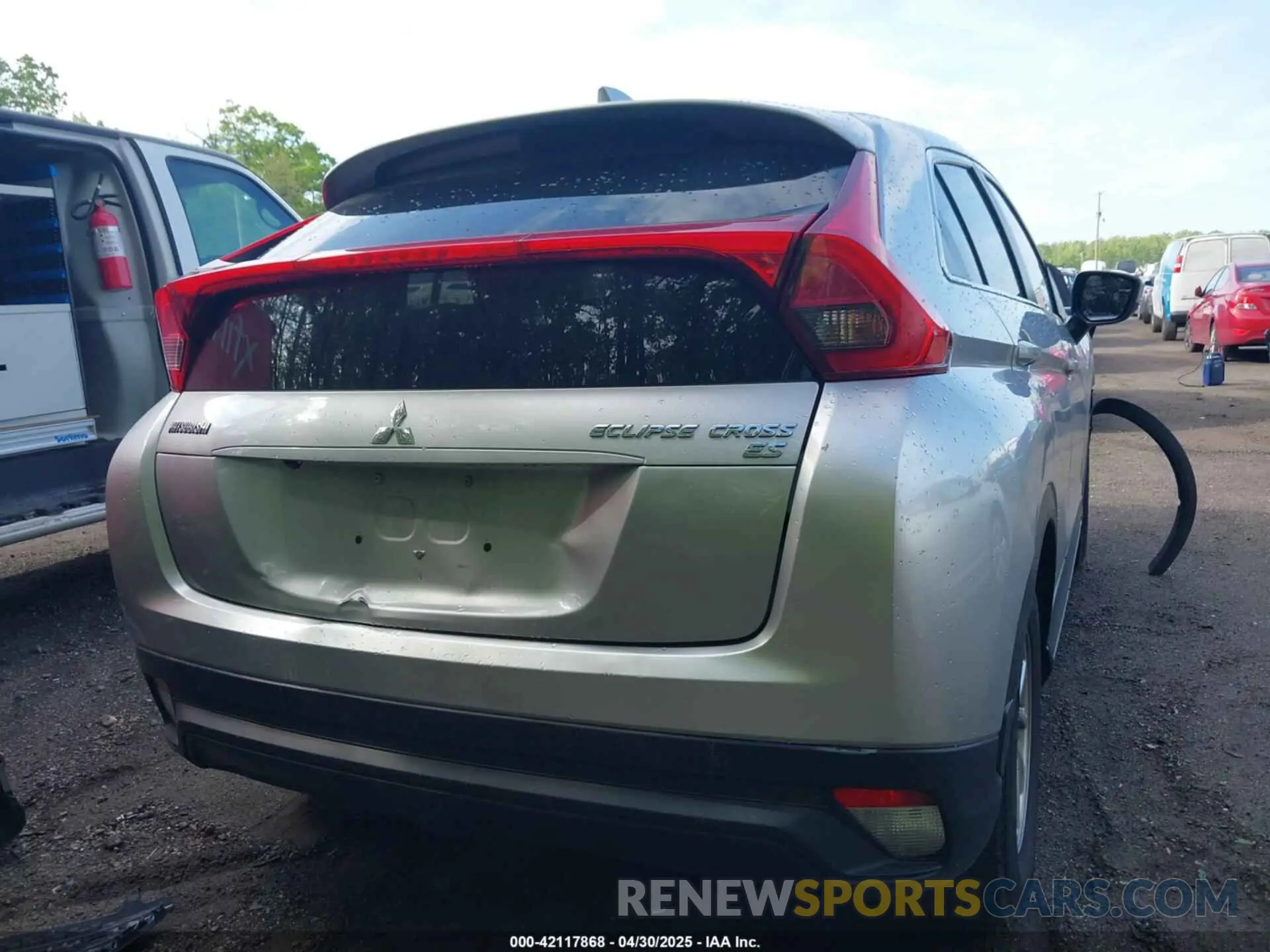 17 Фотография поврежденного автомобиля JA4AS3AAXKZ049738 MITSUBISHI ECLIPSE CROSS 2019