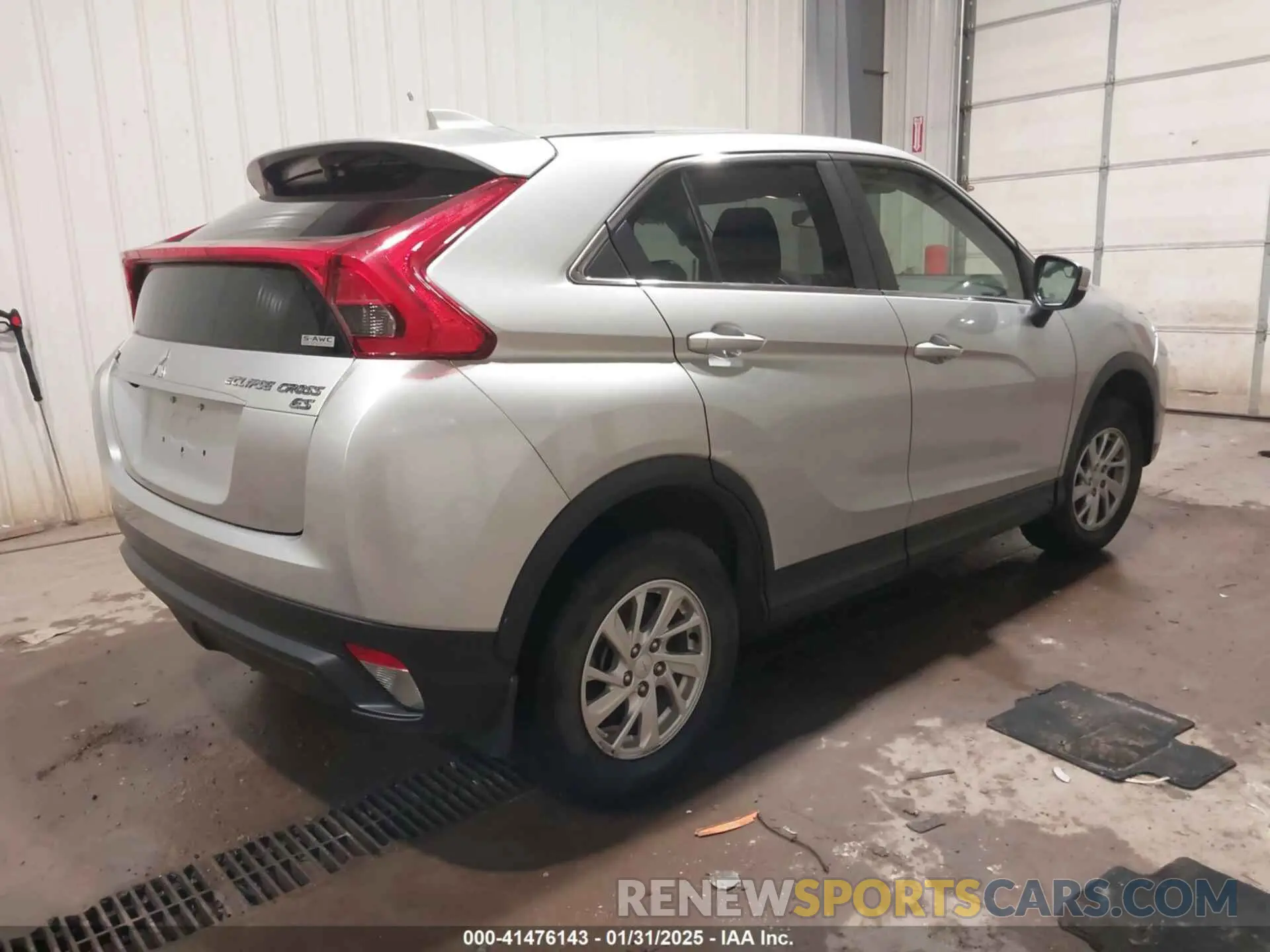 4 Фотография поврежденного автомобиля JA4AT3AA1KZ011683 MITSUBISHI ECLIPSE CROSS 2019