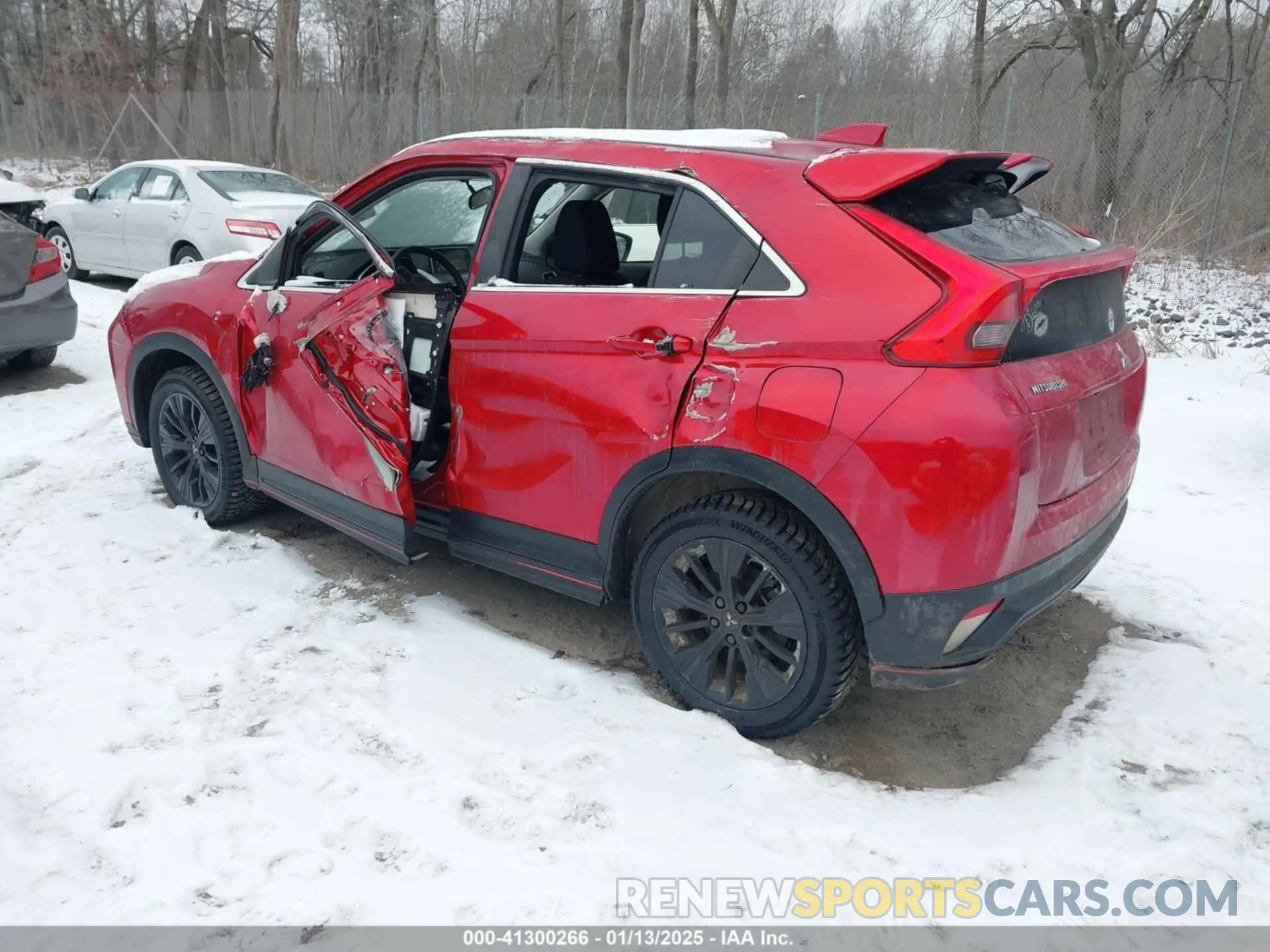 3 Фотография поврежденного автомобиля JA4AT4AA0KZ027895 MITSUBISHI ECLIPSE CROSS 2019