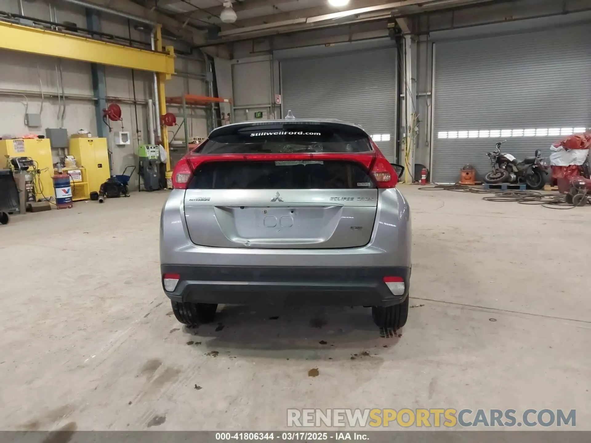 17 Photograph of a damaged car JA4AT4AA1KZ020051 MITSUBISHI ECLIPSE CROSS 2019
