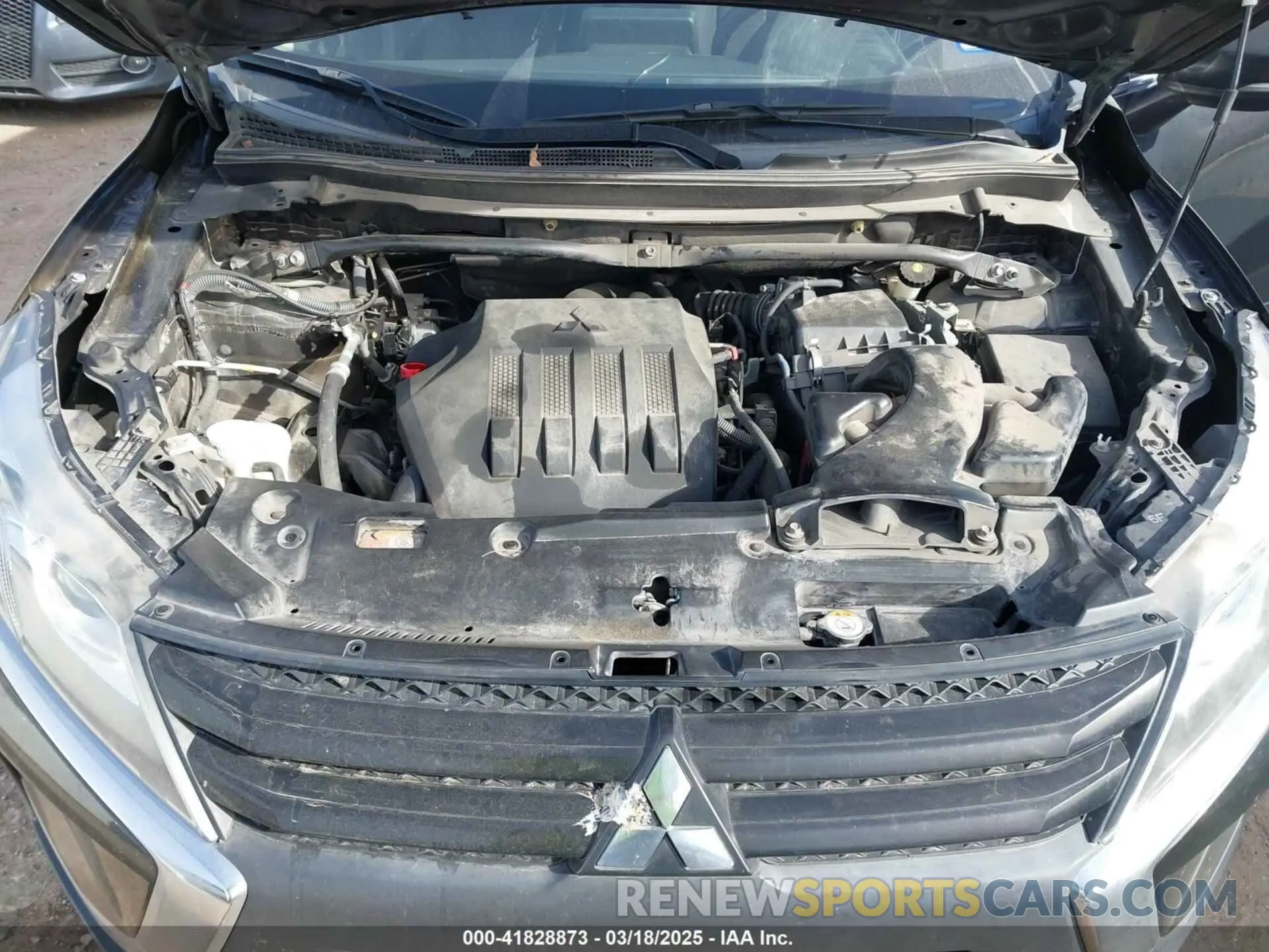 10 Photograph of a damaged car JA4AT4AA3KZ031956 MITSUBISHI ECLIPSE CROSS 2019
