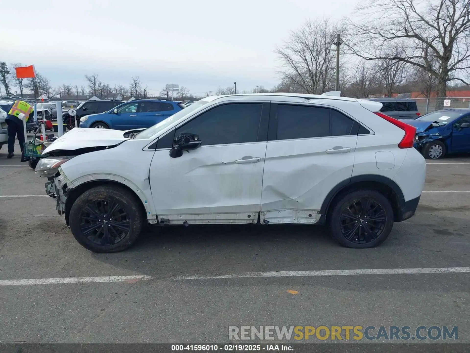 14 Фотография поврежденного автомобиля JA4AT4AA9KZ021996 MITSUBISHI ECLIPSE CROSS 2019