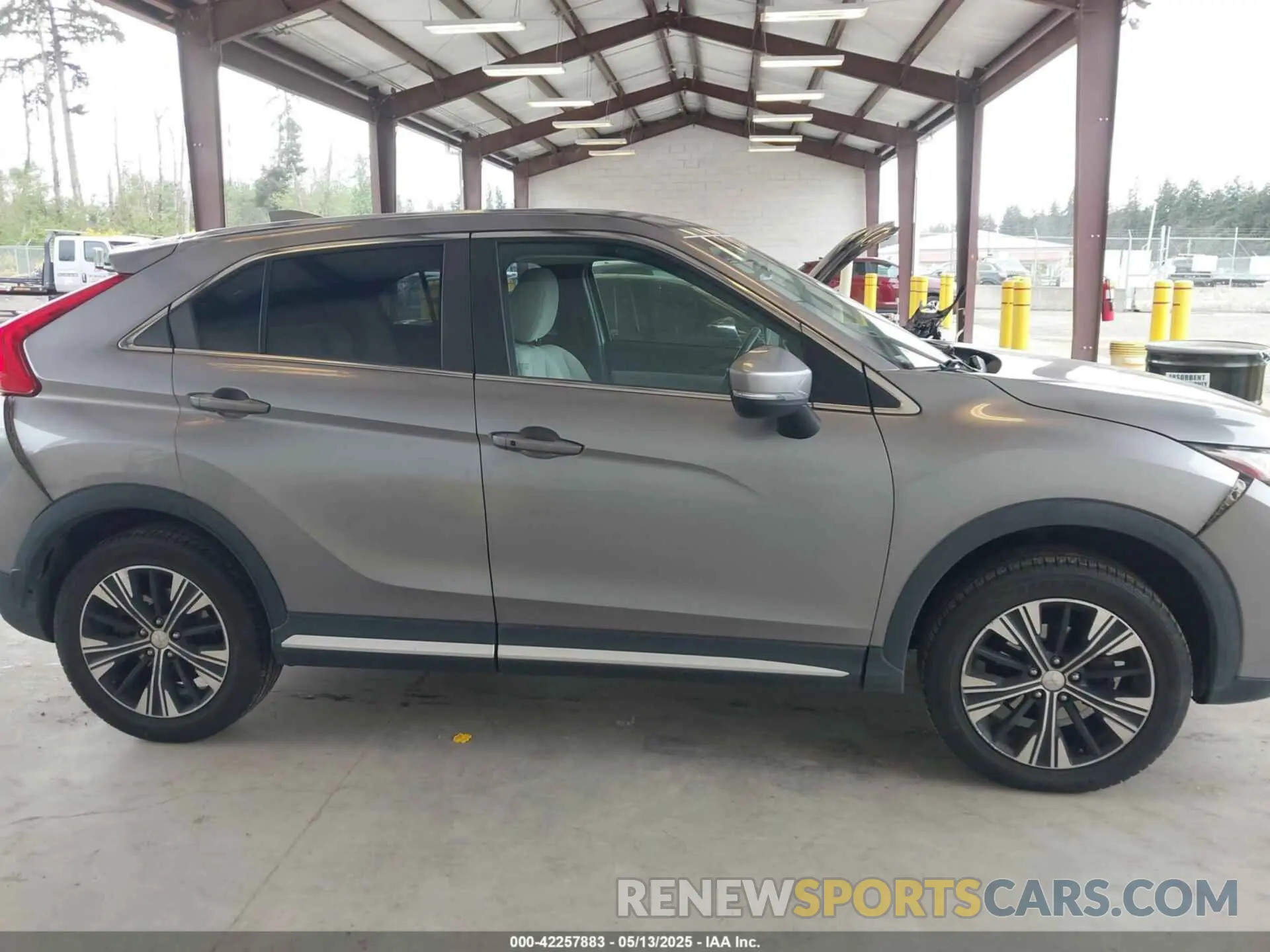 13 Фотография поврежденного автомобиля JA4AT5AA0KZ022332 MITSUBISHI ECLIPSE CROSS 2019