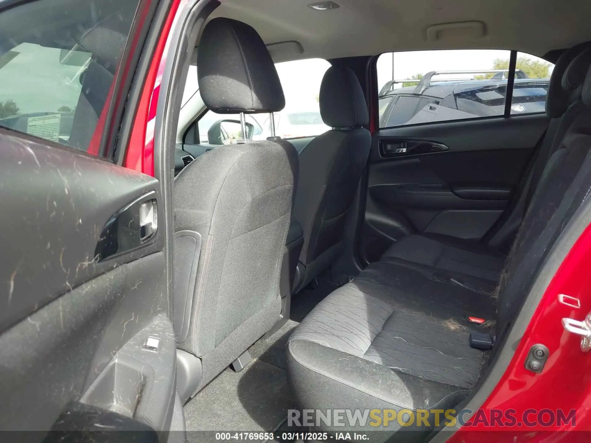 8 Photograph of a damaged car JA4AT5AA2KZ001126 MITSUBISHI ECLIPSE CROSS 2019