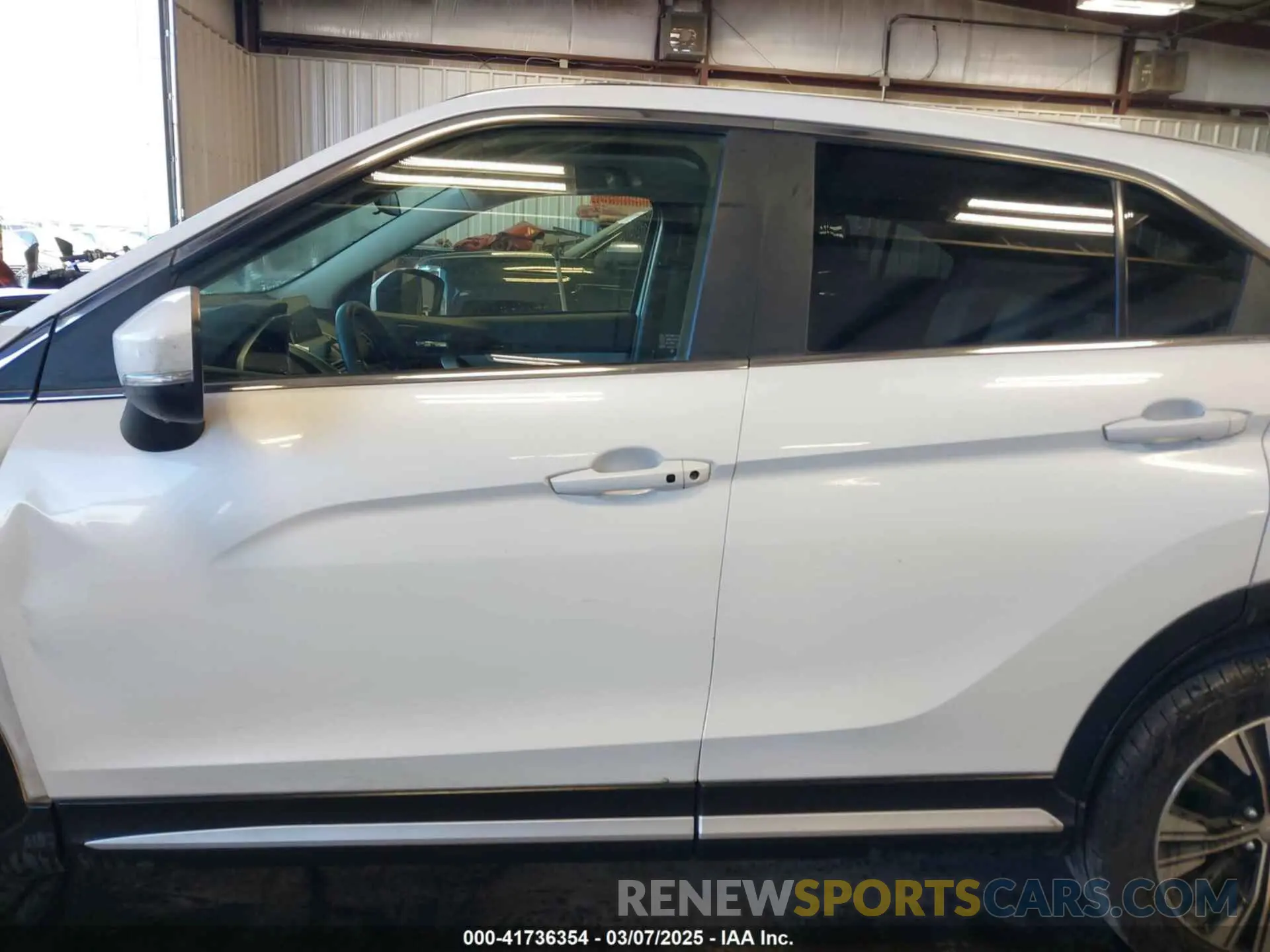 14 Photograph of a damaged car JA4AT5AA4KZ004822 MITSUBISHI ECLIPSE CROSS 2019