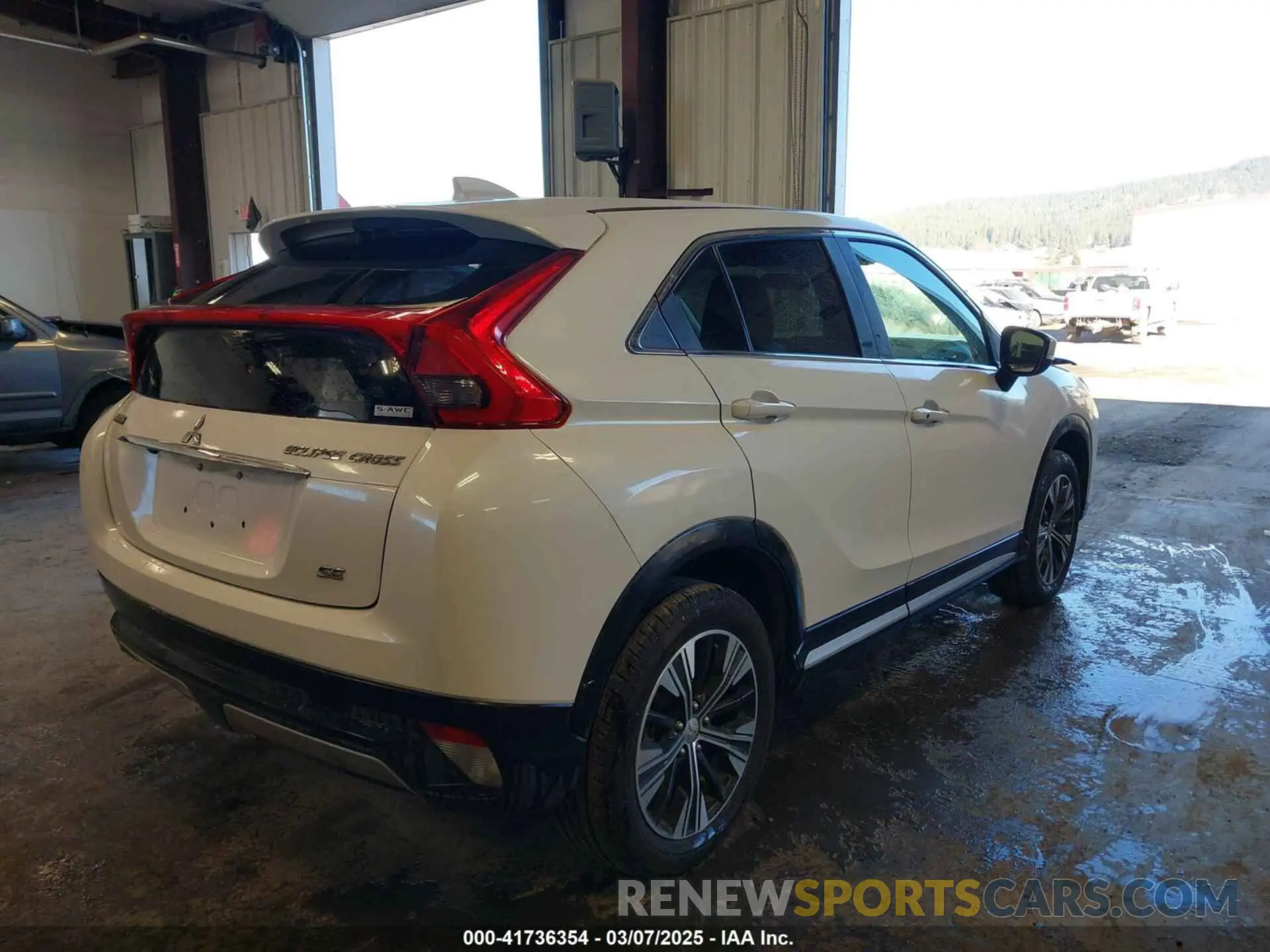 4 Photograph of a damaged car JA4AT5AA4KZ004822 MITSUBISHI ECLIPSE CROSS 2019