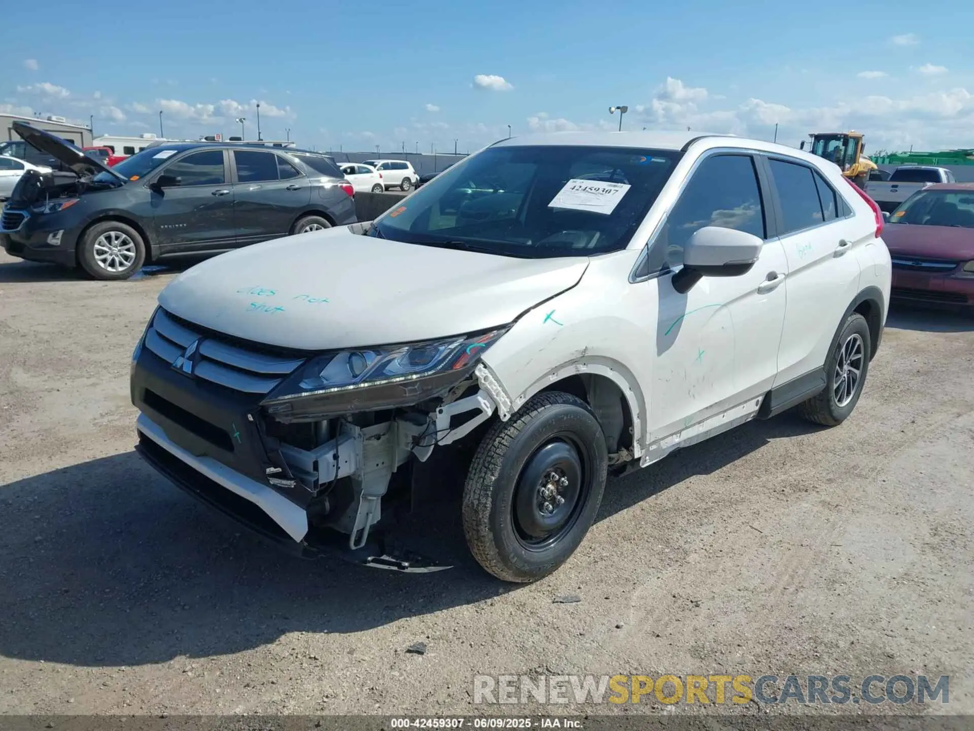 2 Фотография поврежденного автомобиля JA4AS3AA1LZ009730 MITSUBISHI ECLIPSE CROSS 2020