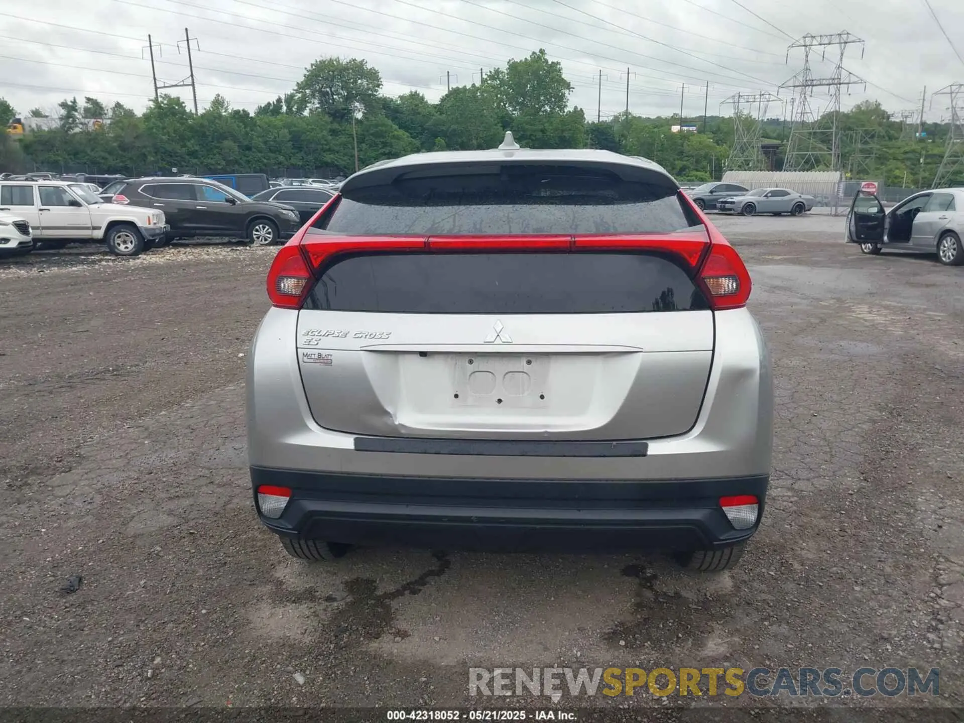 17 Photograph of a damaged car JA4AS3AA2LZ022177 MITSUBISHI ECLIPSE CROSS 2020