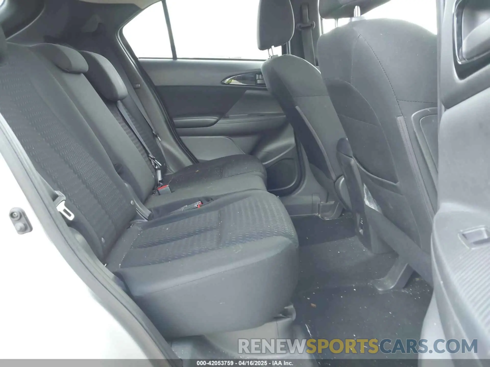 8 Photograph of a damaged car JA4AS3AA4LZ014128 MITSUBISHI ECLIPSE CROSS 2020