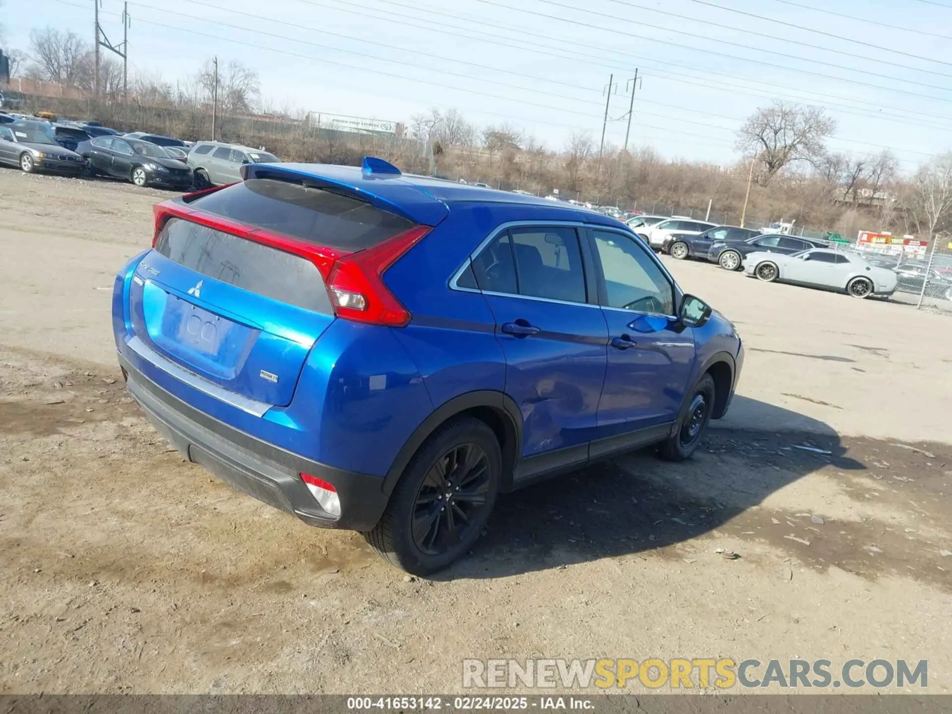4 Фотография поврежденного автомобиля JA4AS4AA1LZ002217 MITSUBISHI ECLIPSE CROSS 2020