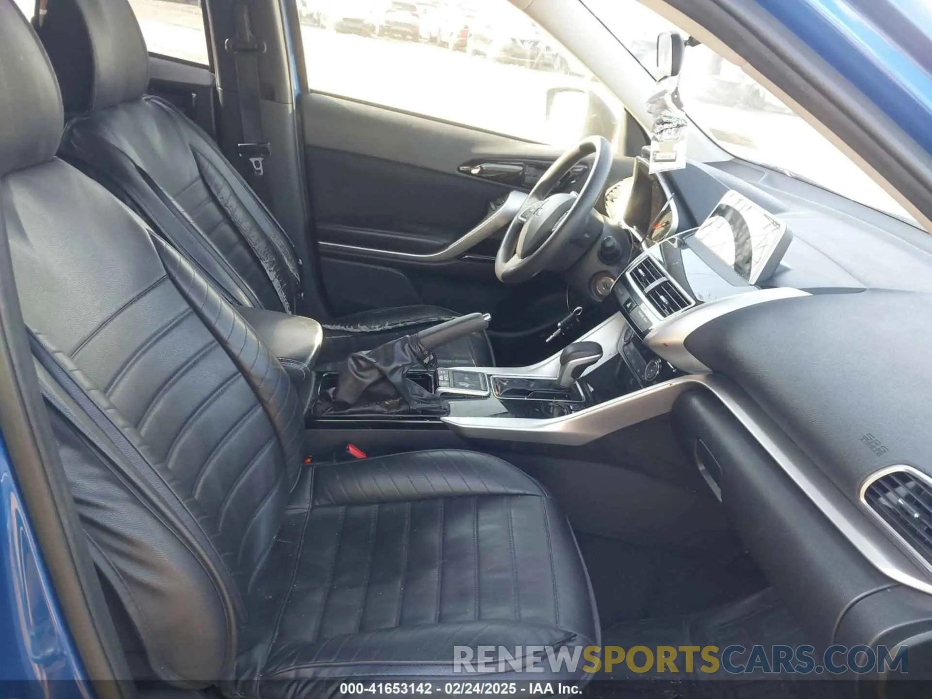 5 Фотография поврежденного автомобиля JA4AS4AA1LZ002217 MITSUBISHI ECLIPSE CROSS 2020