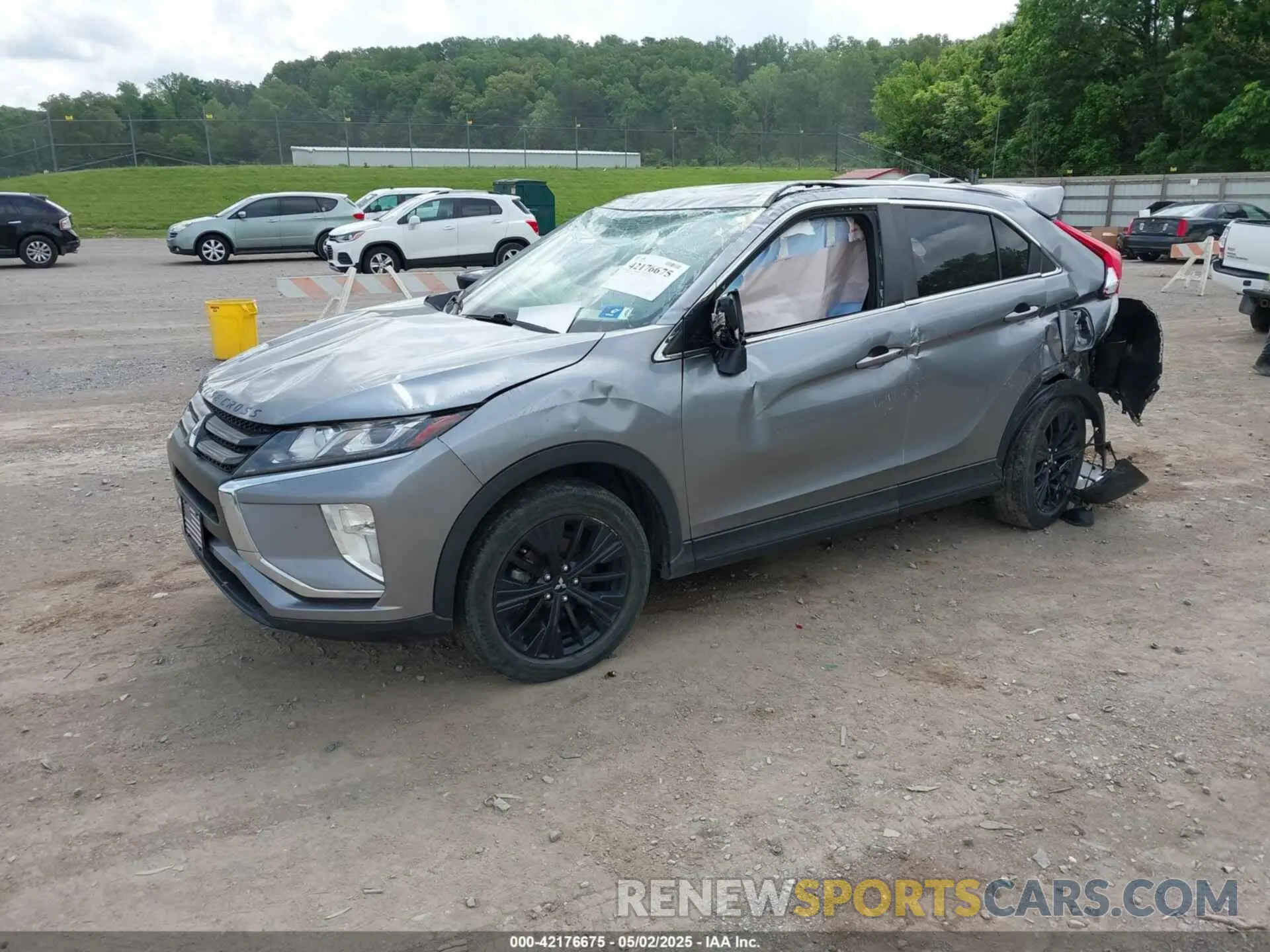 2 Photograph of a damaged car JA4AS4AA2LZ000332 MITSUBISHI ECLIPSE CROSS 2020