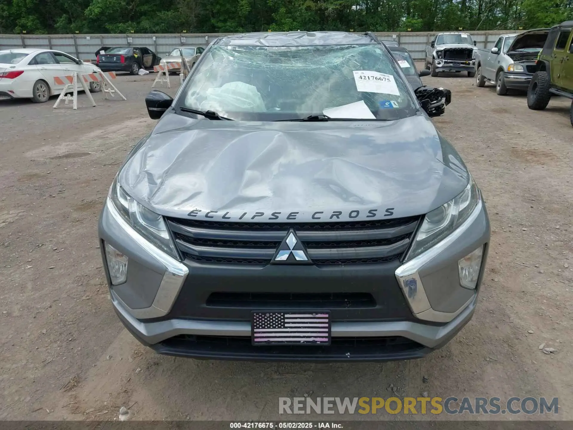 6 Photograph of a damaged car JA4AS4AA2LZ000332 MITSUBISHI ECLIPSE CROSS 2020
