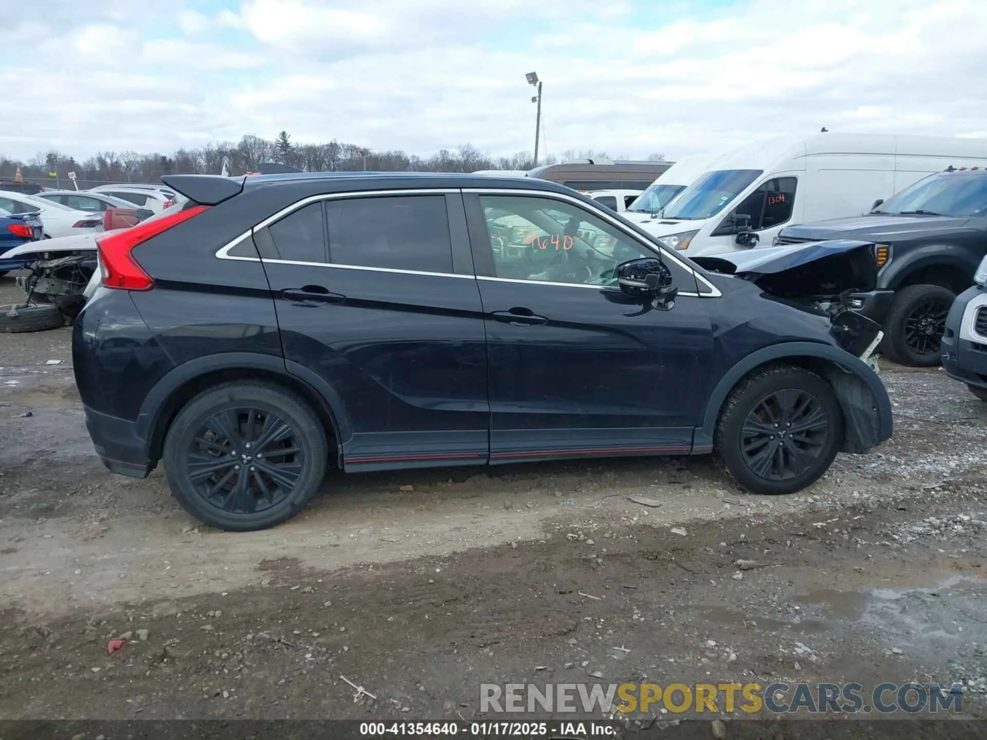 13 Фотография поврежденного автомобиля JA4AS4AA8LZ019970 MITSUBISHI ECLIPSE CROSS 2020