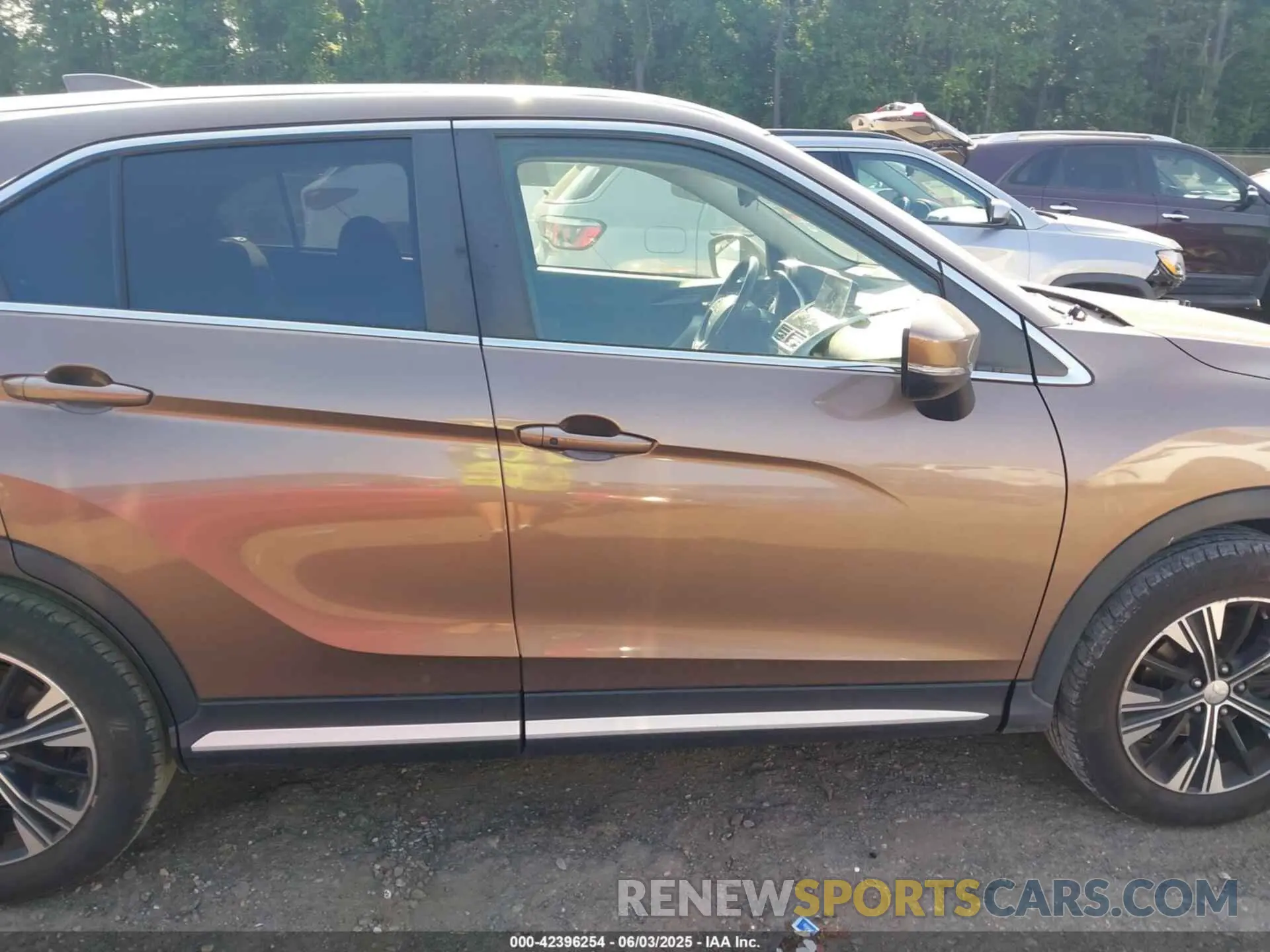 13 Photograph of a damaged car JA4AS5AA3LZ002452 MITSUBISHI ECLIPSE CROSS 2020