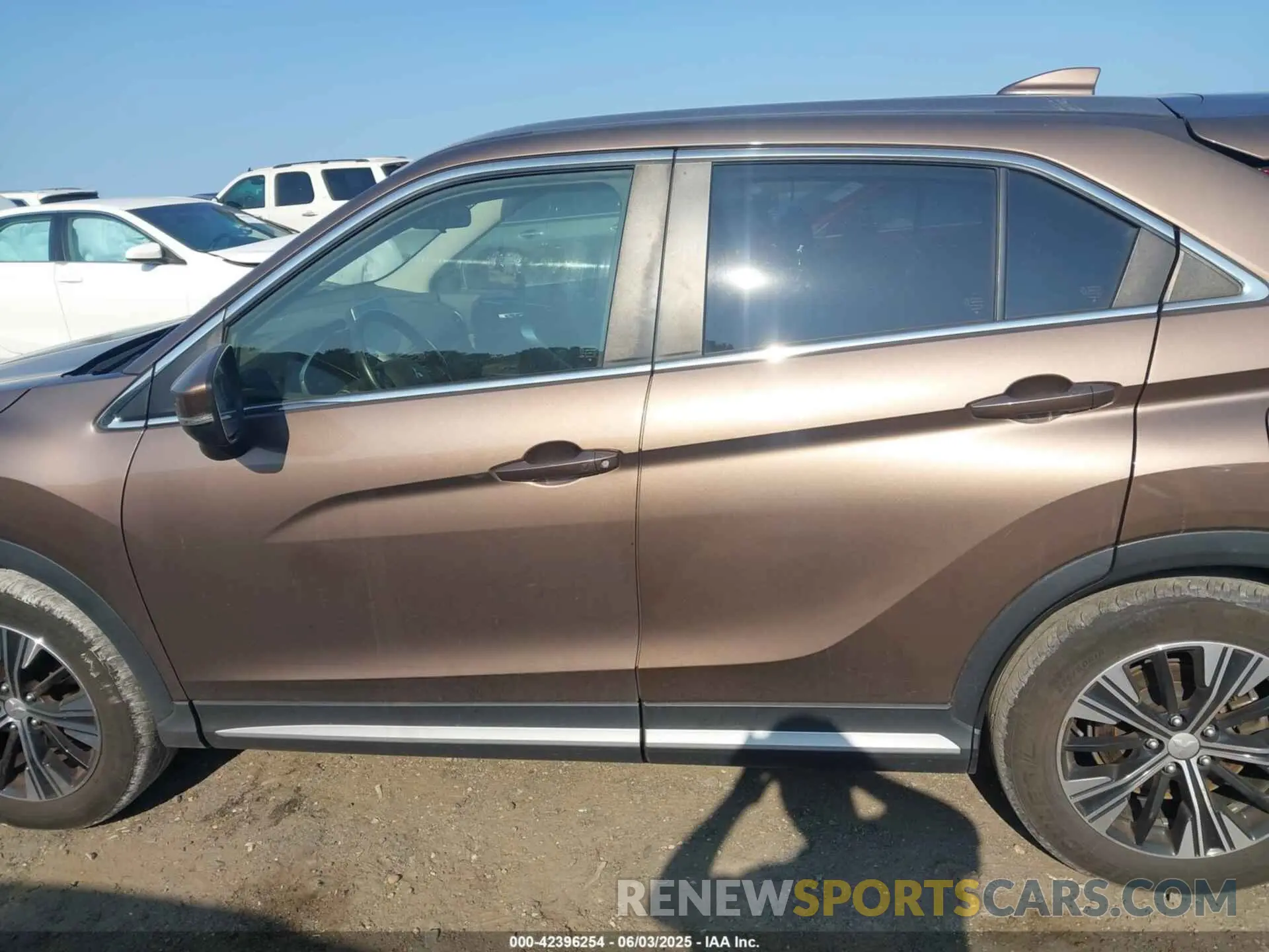 14 Photograph of a damaged car JA4AS5AA3LZ002452 MITSUBISHI ECLIPSE CROSS 2020