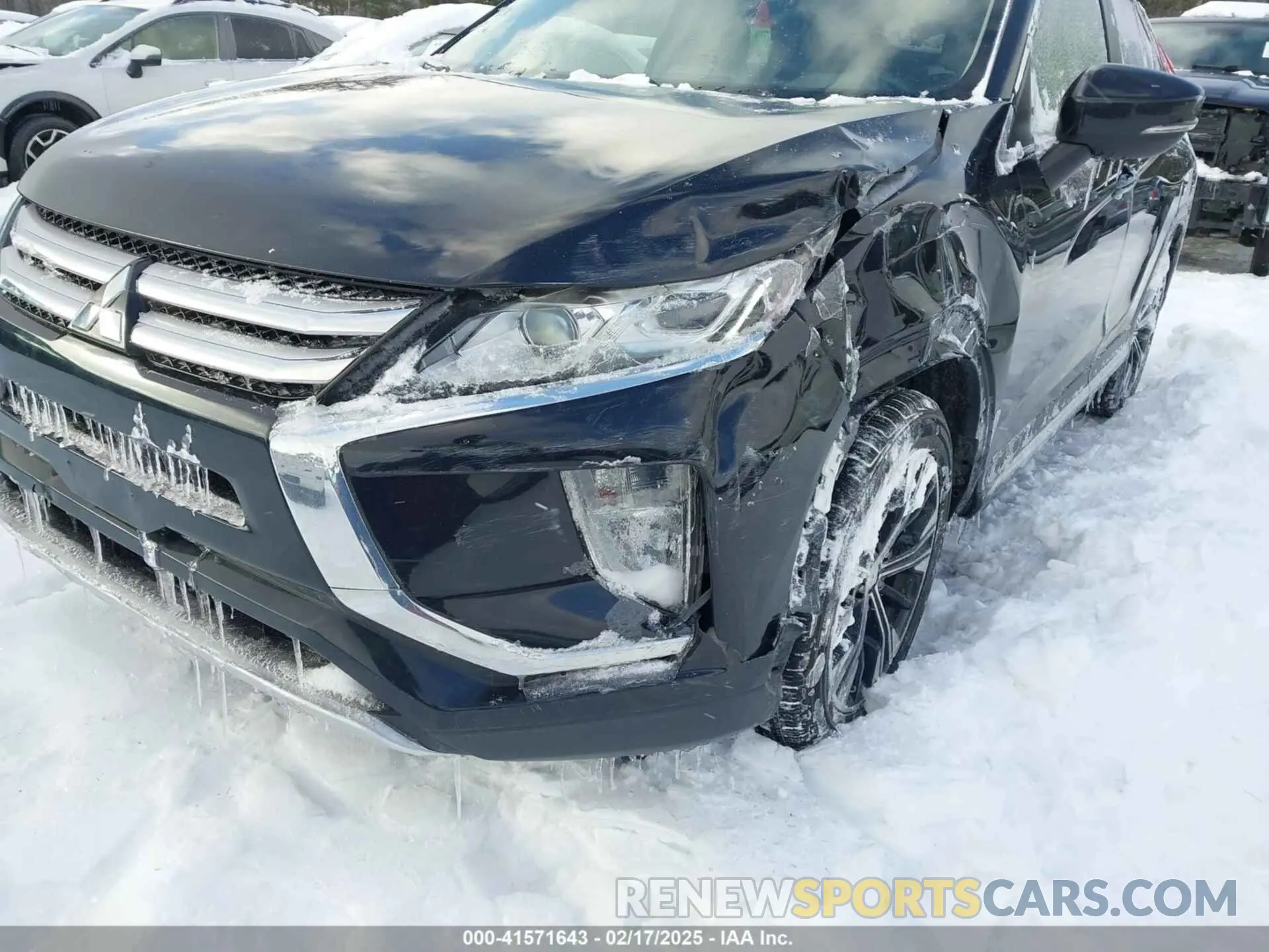 17 Photograph of a damaged car JA4AT5AA0LZ015320 MITSUBISHI ECLIPSE CROSS 2020