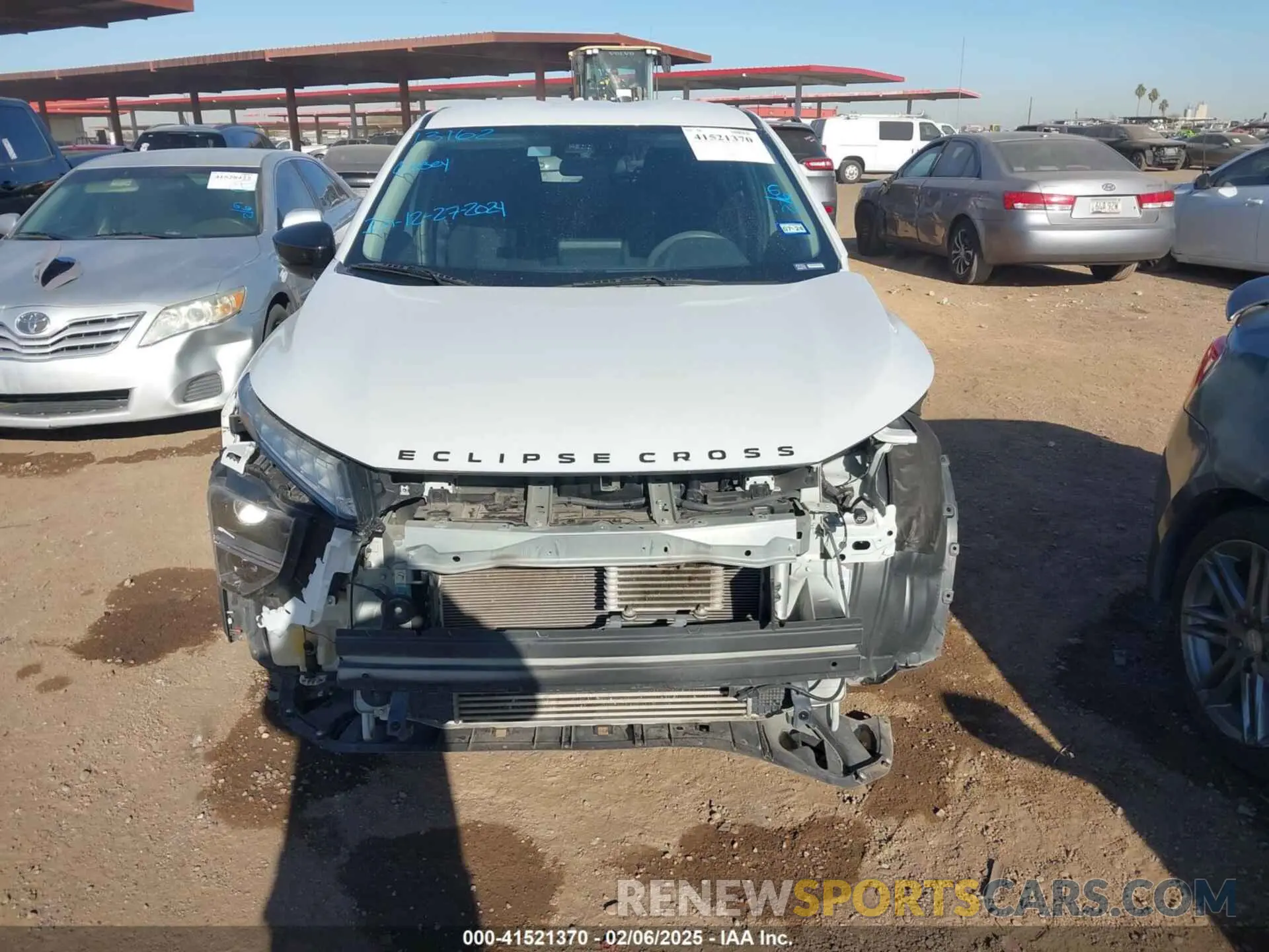 13 Photograph of a damaged car JA4ATVAA0NZ013828 MITSUBISHI ECLIPSE CROSS 2022