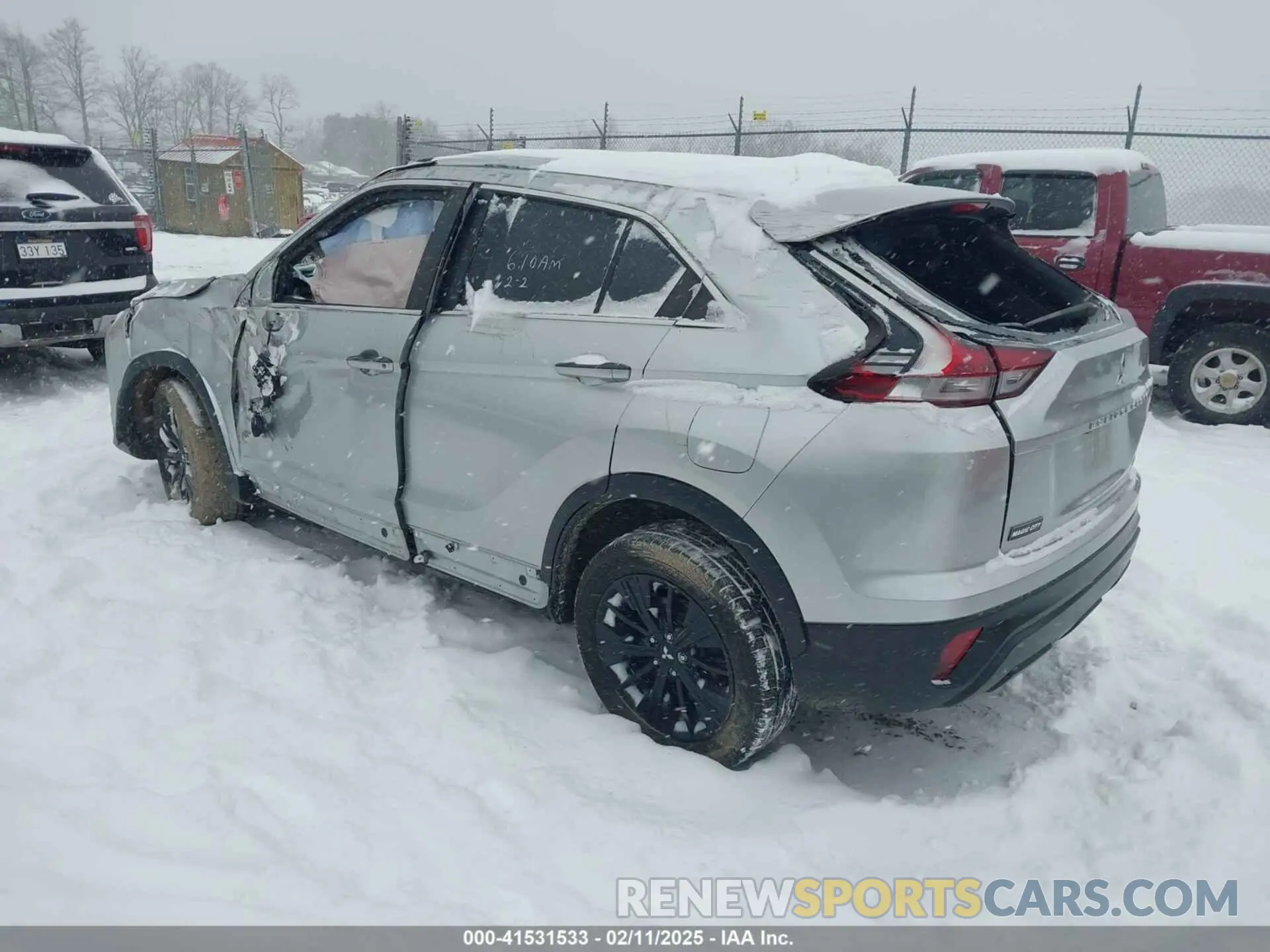 3 Photograph of a damaged car JA4ATVAA4NZ002850 MITSUBISHI ECLIPSE CROSS 2022
