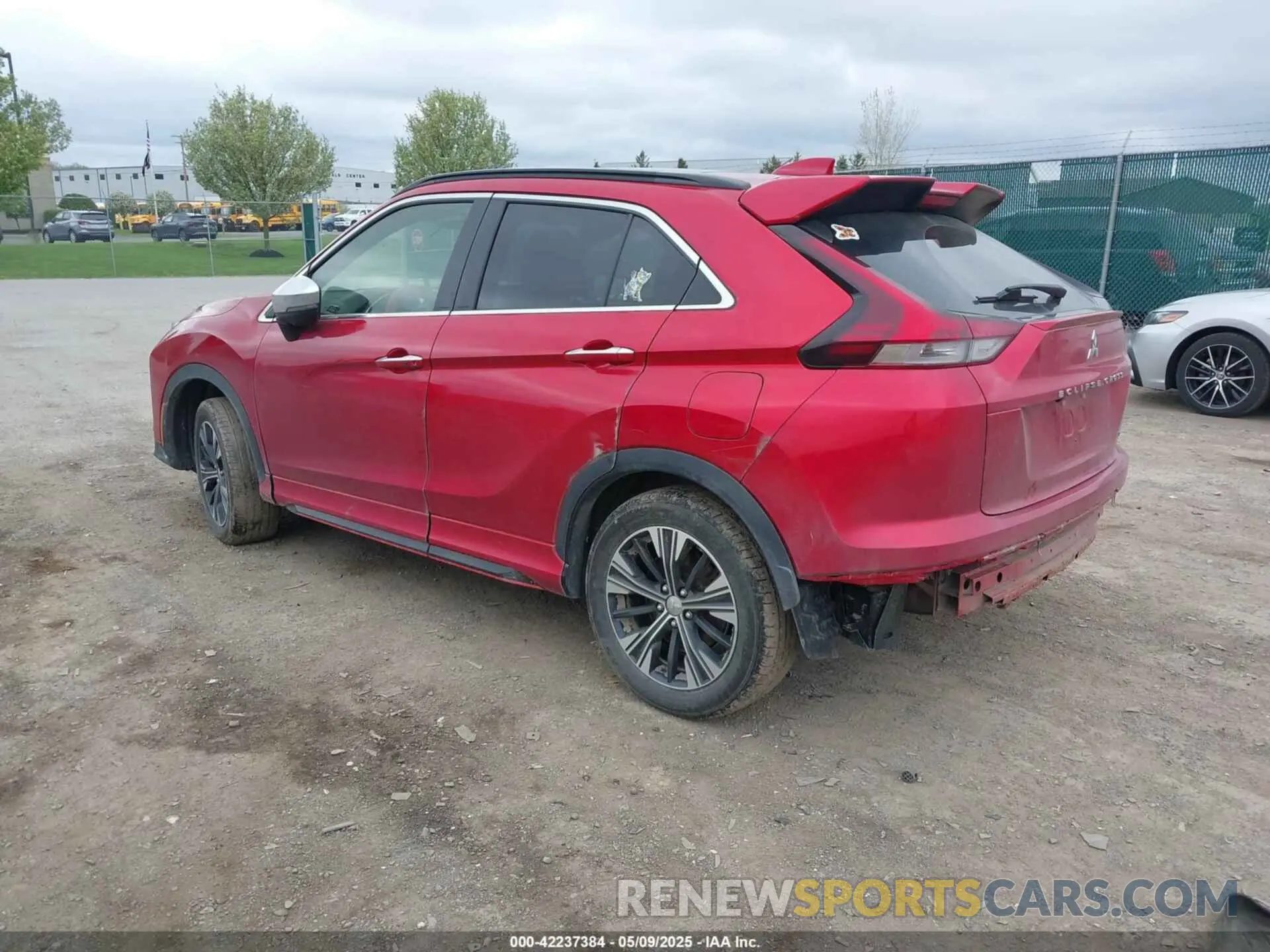 3 Фотография поврежденного автомобиля JA4ATWAA1NZ000964 MITSUBISHI ECLIPSE CROSS 2022