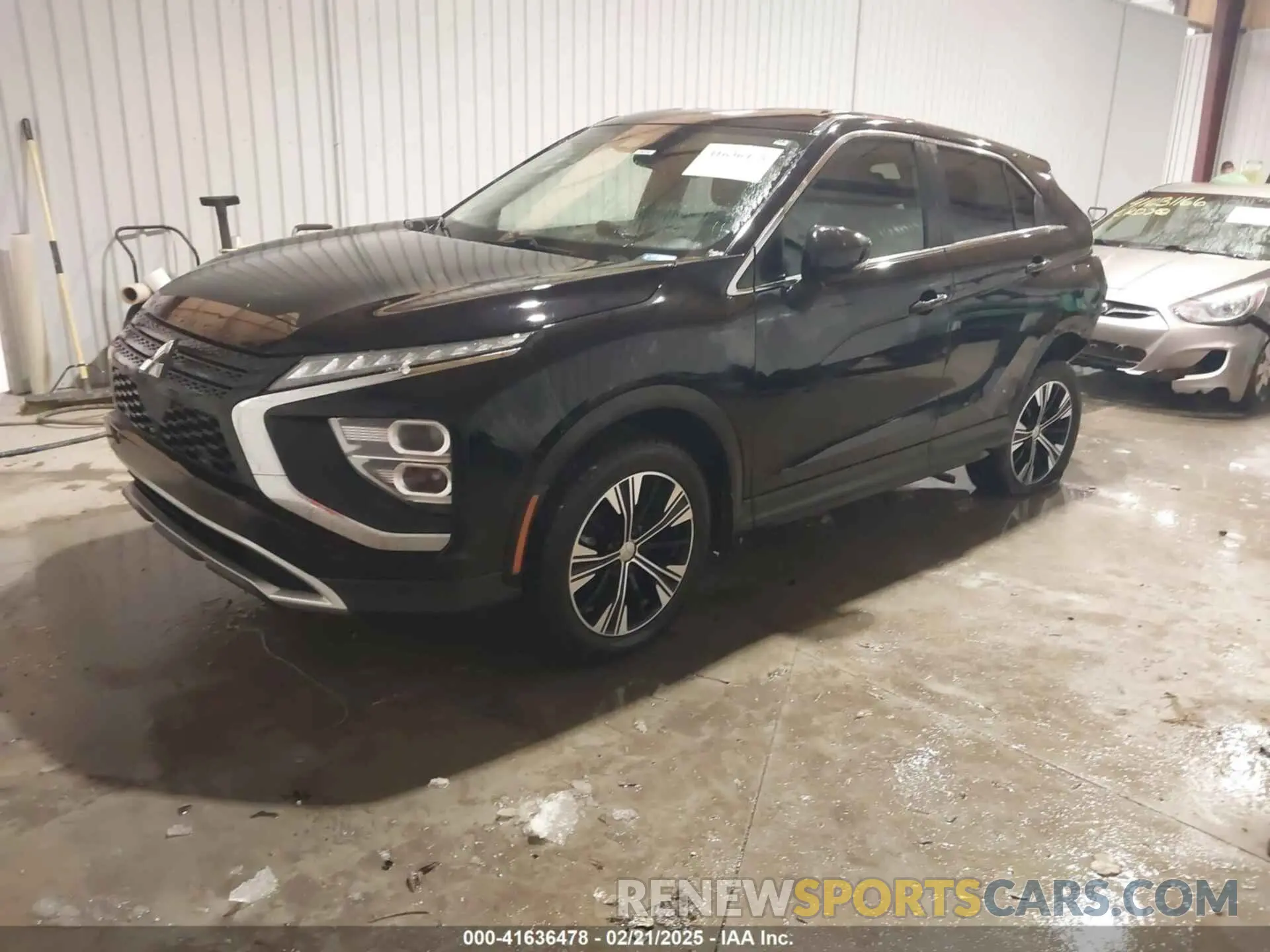 2 Фотография поврежденного автомобиля JA4ATWAA3NZ057229 MITSUBISHI ECLIPSE CROSS 2022