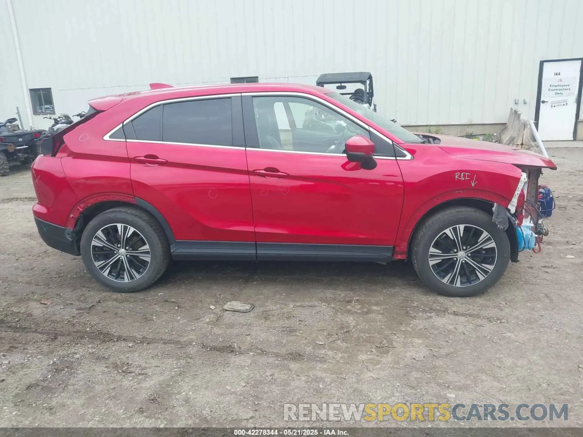 14 Фотография поврежденного автомобиля JA4ATWAA8NZ000931 MITSUBISHI ECLIPSE CROSS 2022