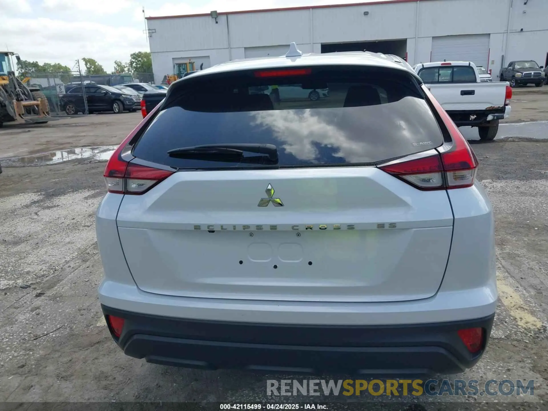 16 Photograph of a damaged car JA4ATUAAXPZ050320 MITSUBISHI ECLIPSE CROSS 2023